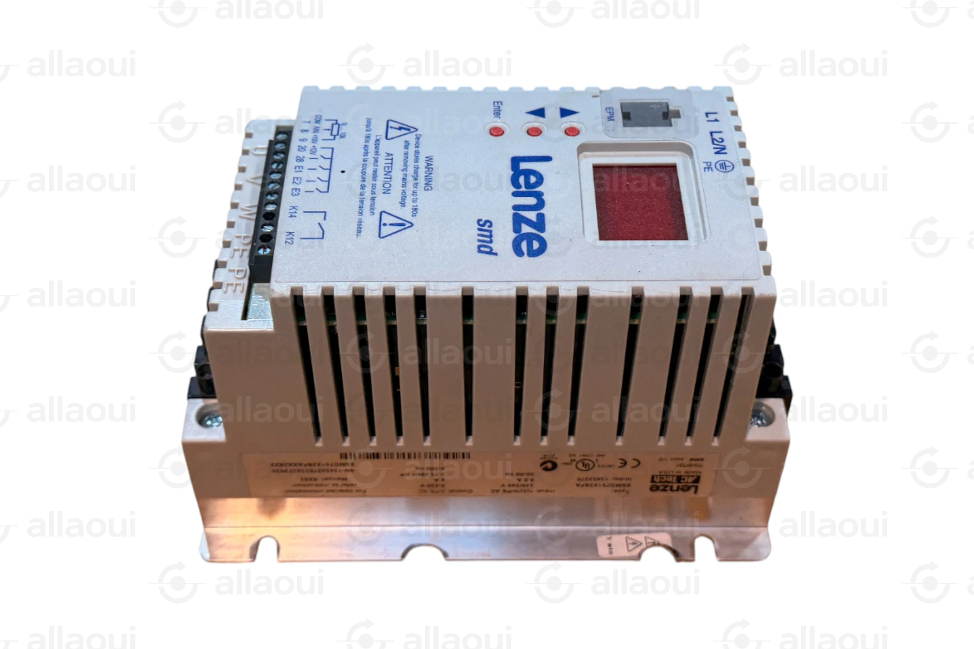 Lenze Frequency Inverter 0.75kW 230V AC ESMD751X2SFA Lenze Frequency Inverter 0.75kW 230V AC ESMD751X2SFA