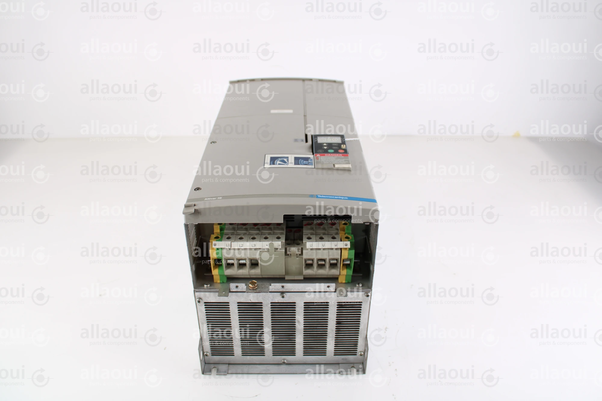 Telemecanique Frequency Converter ATV38HD46N4 Telemecanique Frequency Converter ATV38HD46N4