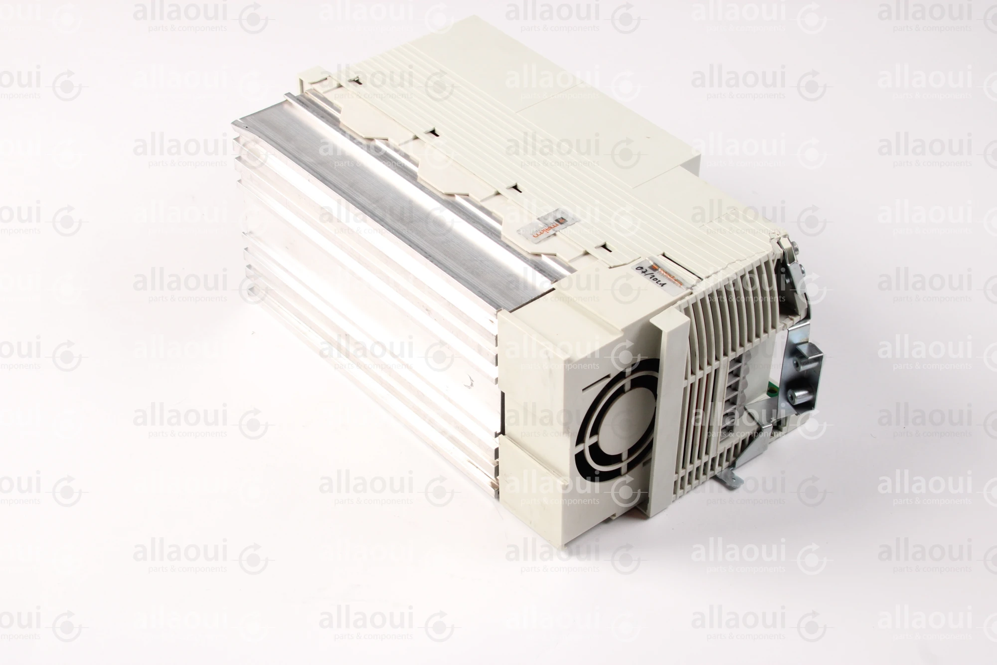 Lenze Frequency Inverter E82EV552K4C Lenze Frequency Inverter E82EV552K4C