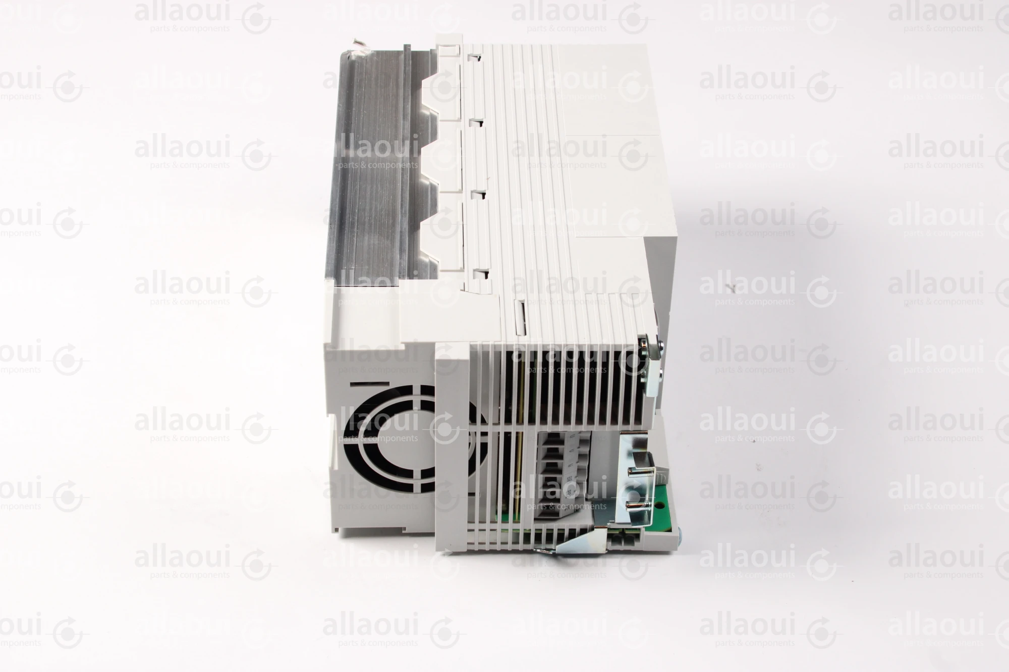 Lenze Frequency Inverter E82EV552K4C Lenze Frequency Inverter E82EV552K4C