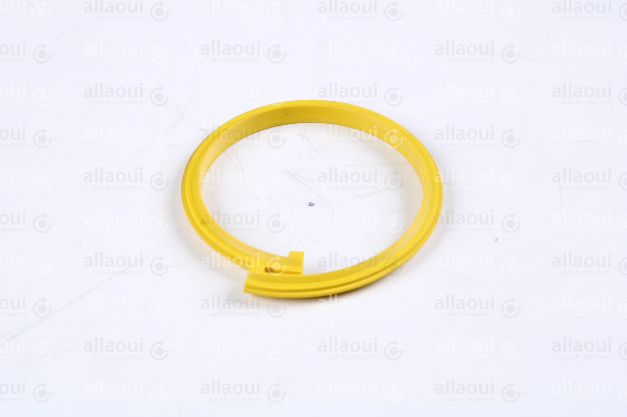 MBO Patrize yellow M64 cleaved 1594936 M64 MBO Patrize yellow M64 cleaved 1594936 M64