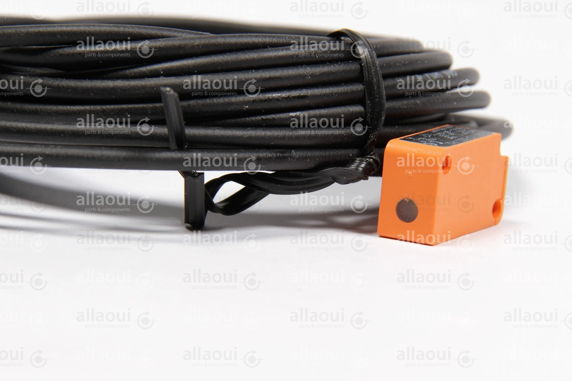 IFM Electronic Sensor IS-3002-APOG IFM Electronic Sensor IS-3002-APOG