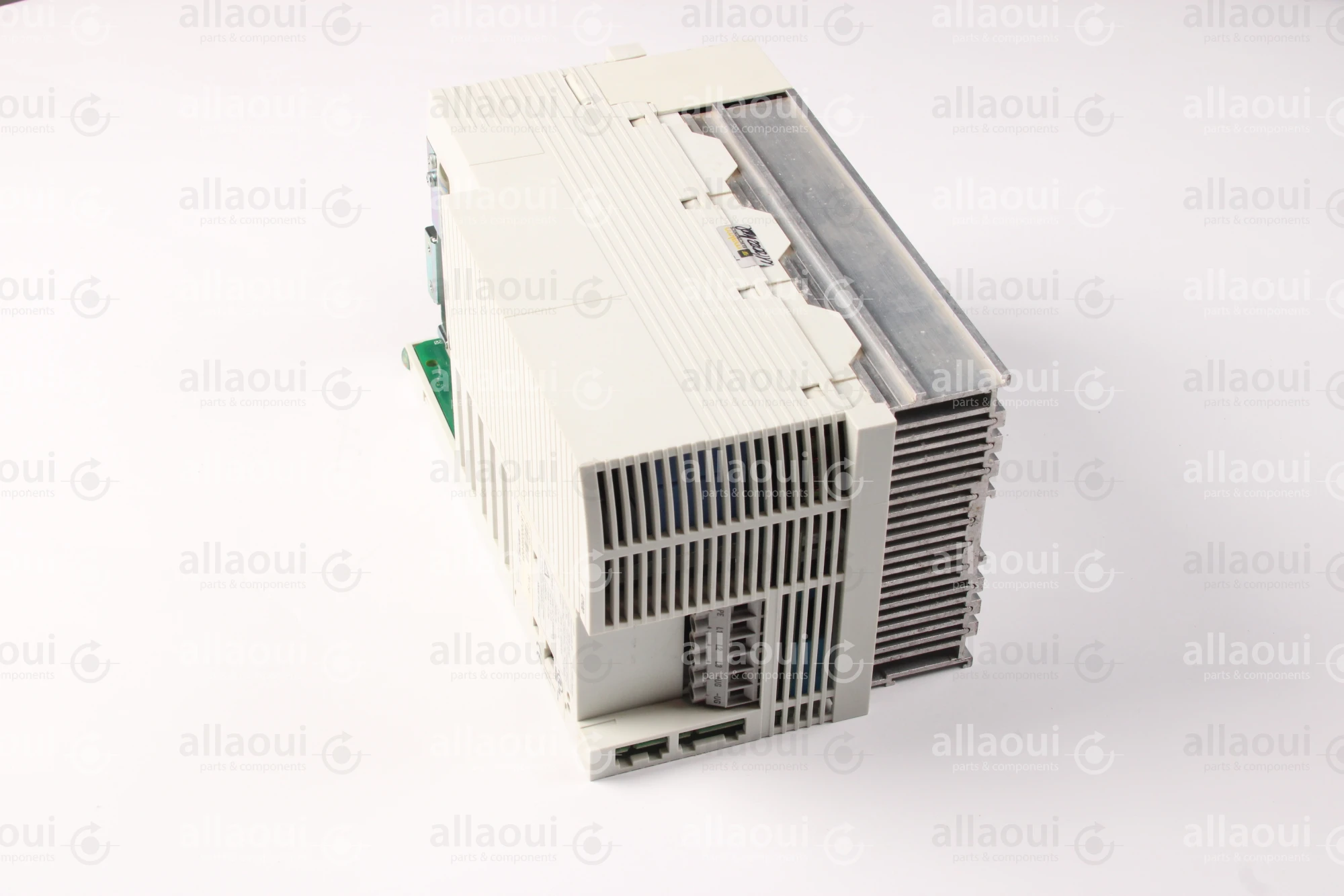 Lenze Frequency Inverter E82EV752K4C040 Lenze Frequency Inverter E82EV752K4C040
