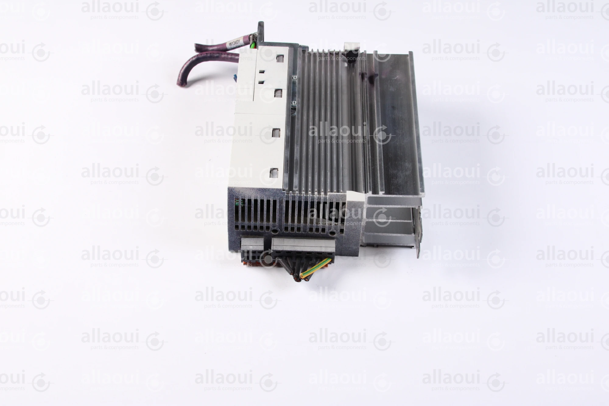 Lenze Frequency Converter 8200 Vector E82EV751_4C Lenze Frequency Converter 8200 Vector E82EV751_4C