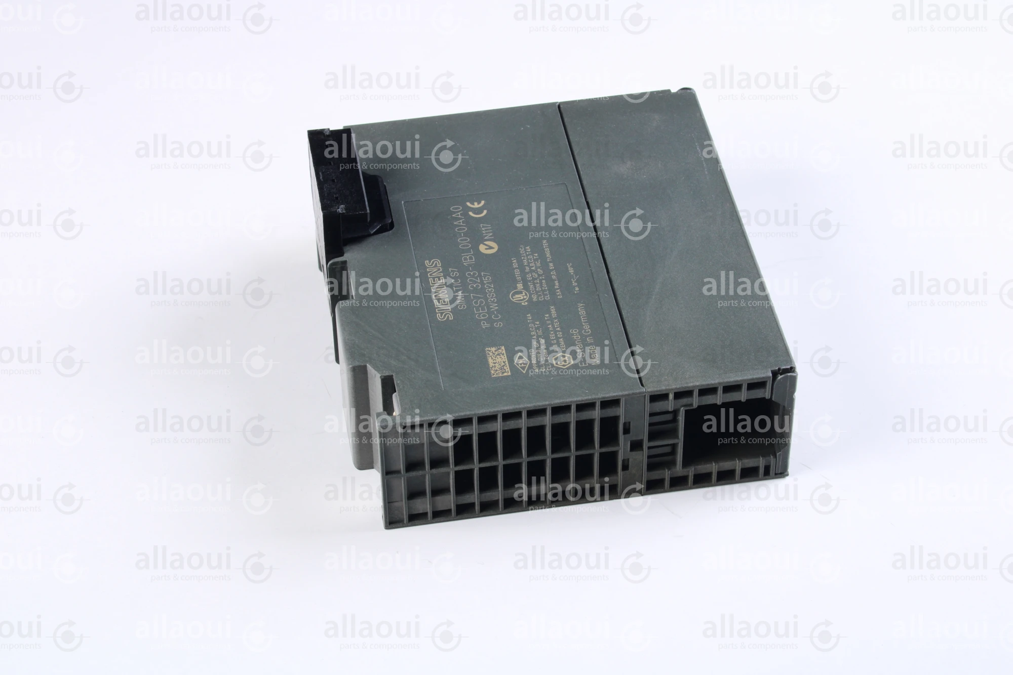 Siemens Digital Module + Bus Connector 6ES7323-1BL00-0AA0 + Busverbinder Siemens Digital Module + Bus Connector 6ES7323-1BL00-0AA0 + Busverbinder