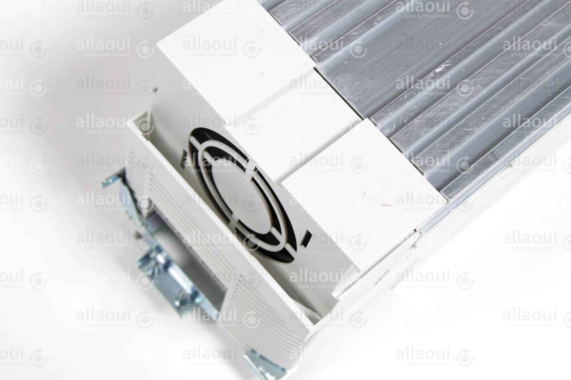 Lenze Frequency Converter E82EV552_4C E82EV552_4C Lenze Frequency Converter E82EV552_4C E82EV552_4C