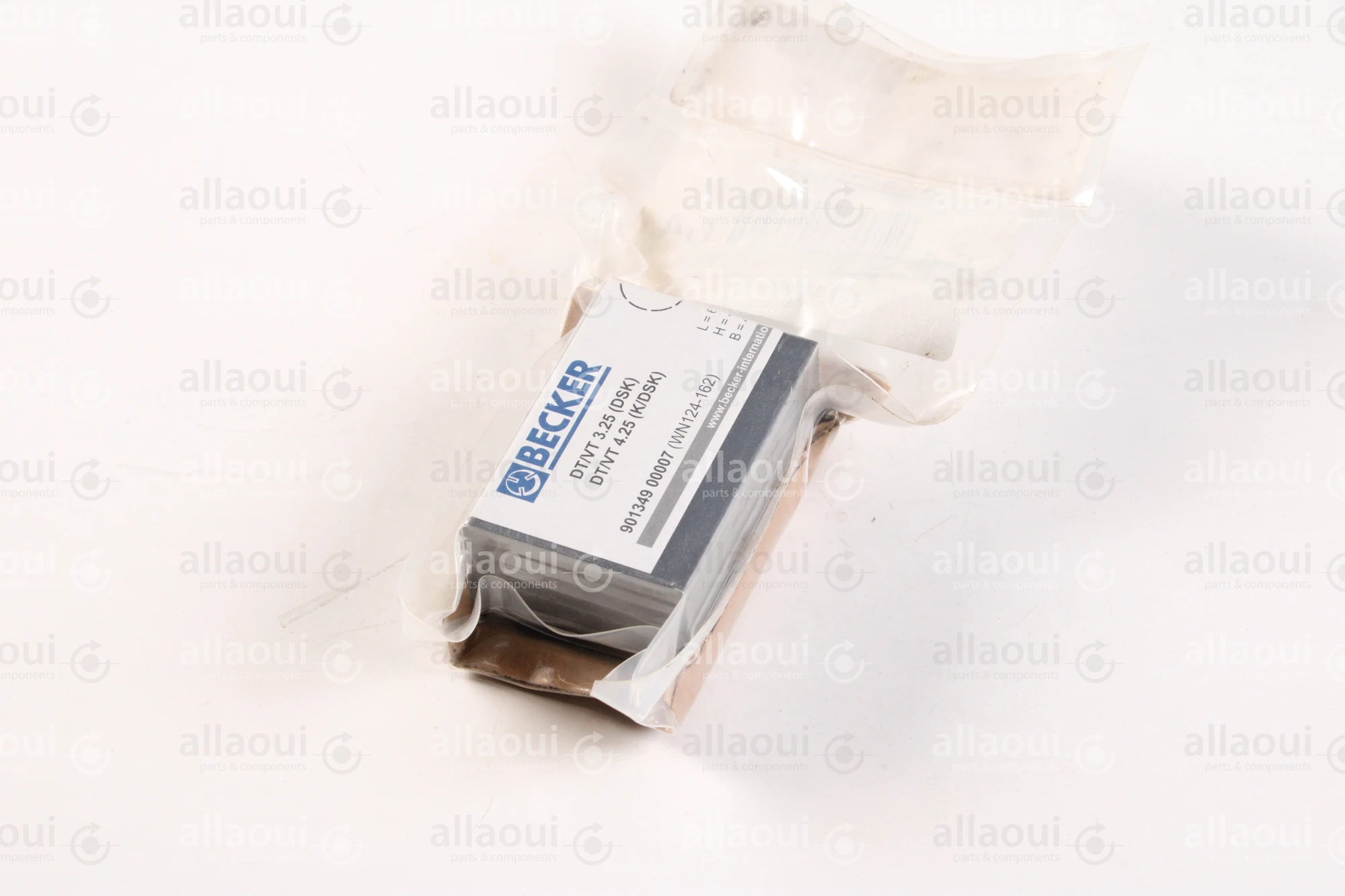 Becker Carbon Vanes ( 7 Pieces ) 90135900007 Becker Carbon Vanes ( 7 Pieces ) 90135900007