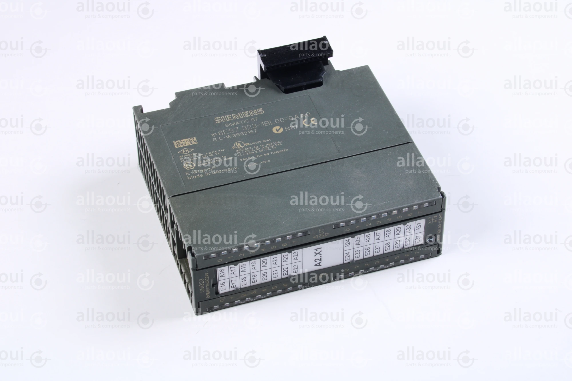 Siemens Digital Module + Bus Connector 6ES7323-1BL00-0AA0 + Busverbinder Siemens Digital Module + Bus Connector 6ES7323-1BL00-0AA0 + Busverbinder