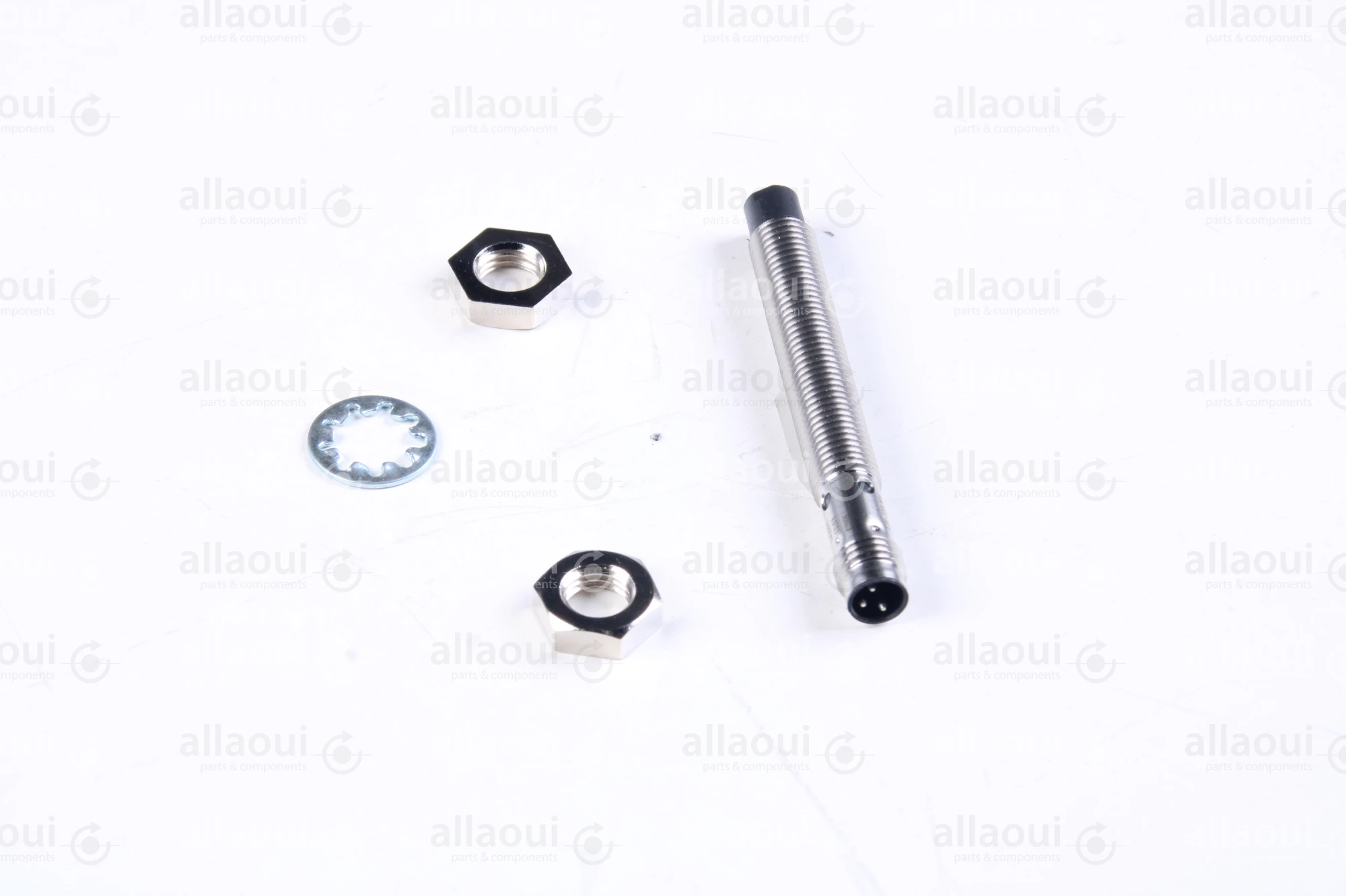 Omron Inductive Sensor E2B-S08LN04-MC-B2