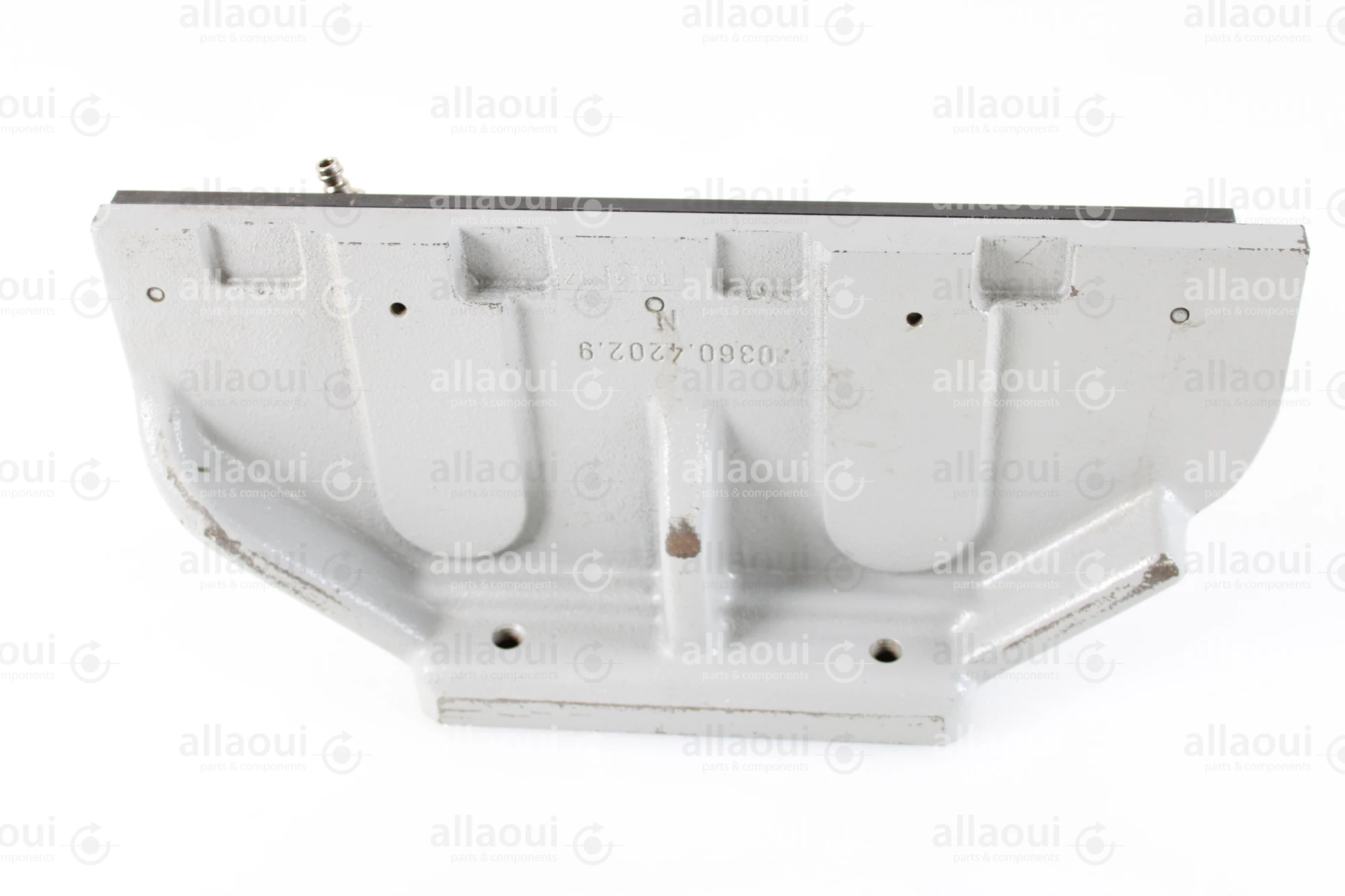 Müller Martini Blade holder center cut with air 0360.4202.1 Müller Martini Blade holder center cut with air 0360.4202.1