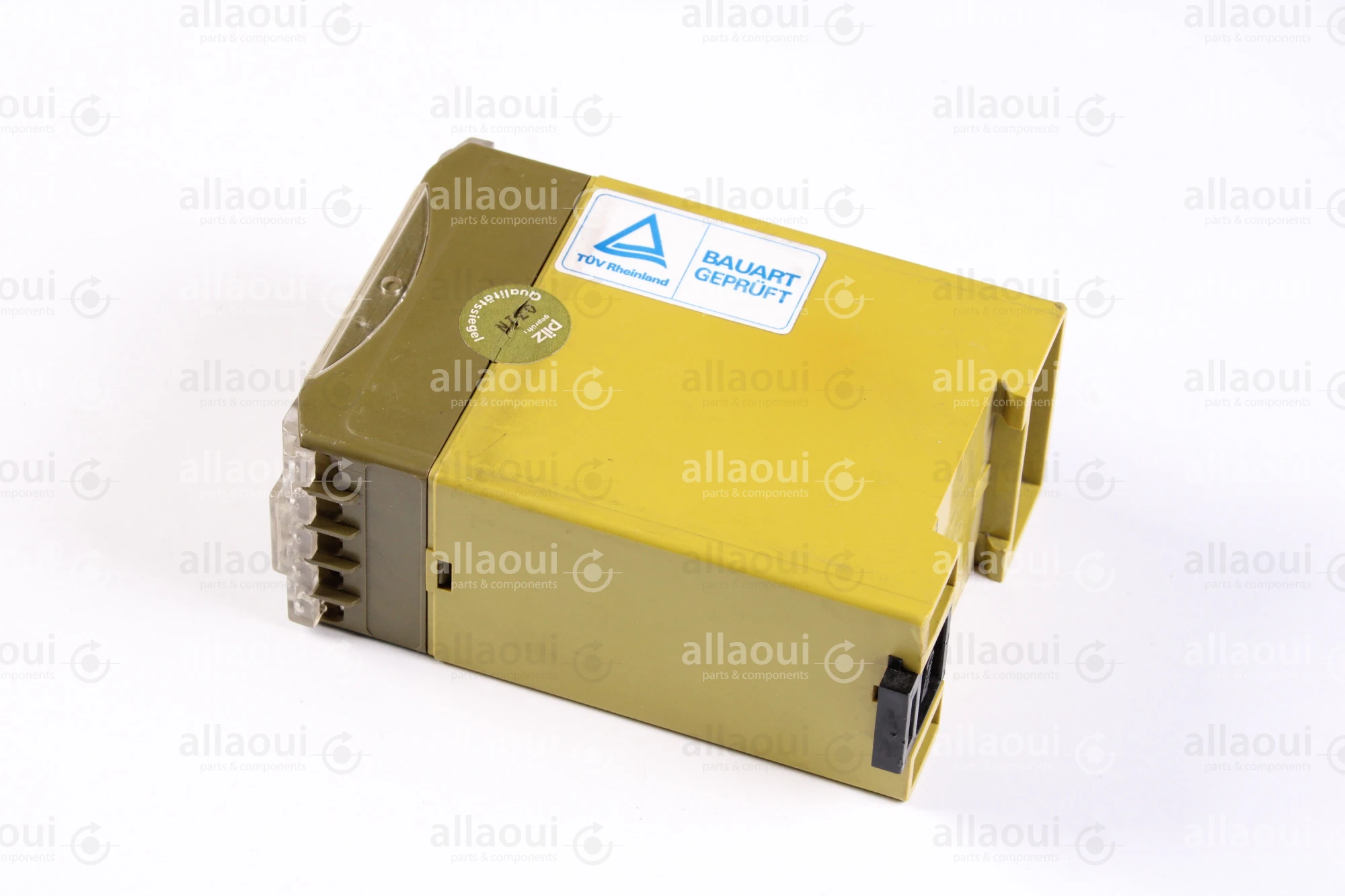 Pilz Safety Relay PNOZ 5 474590 Pilz Safety Relay PNOZ 5 474590