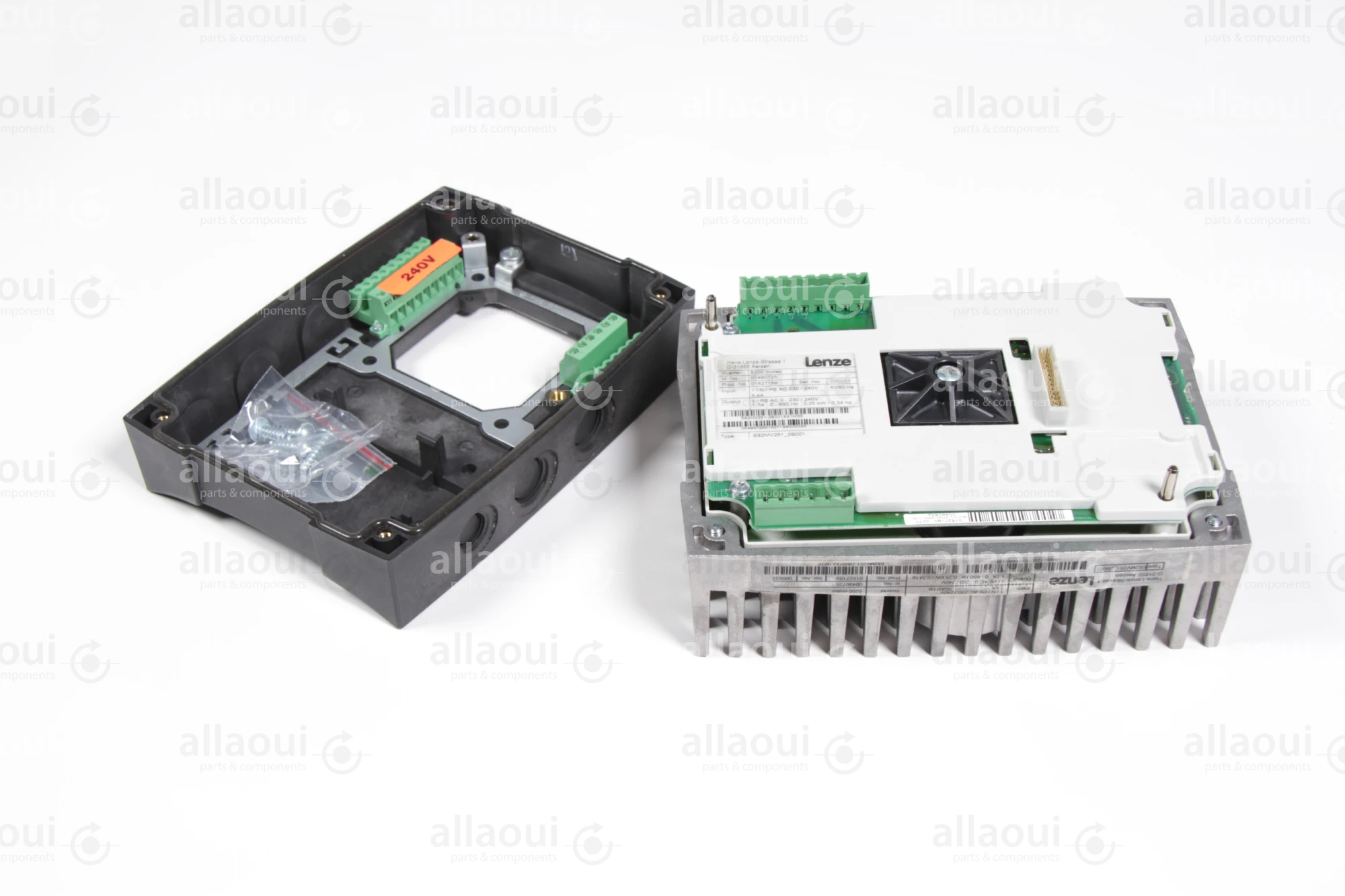 Lenze Frequency Converter E82MV251_2B001 Lenze Frequency Converter E82MV251_2B001