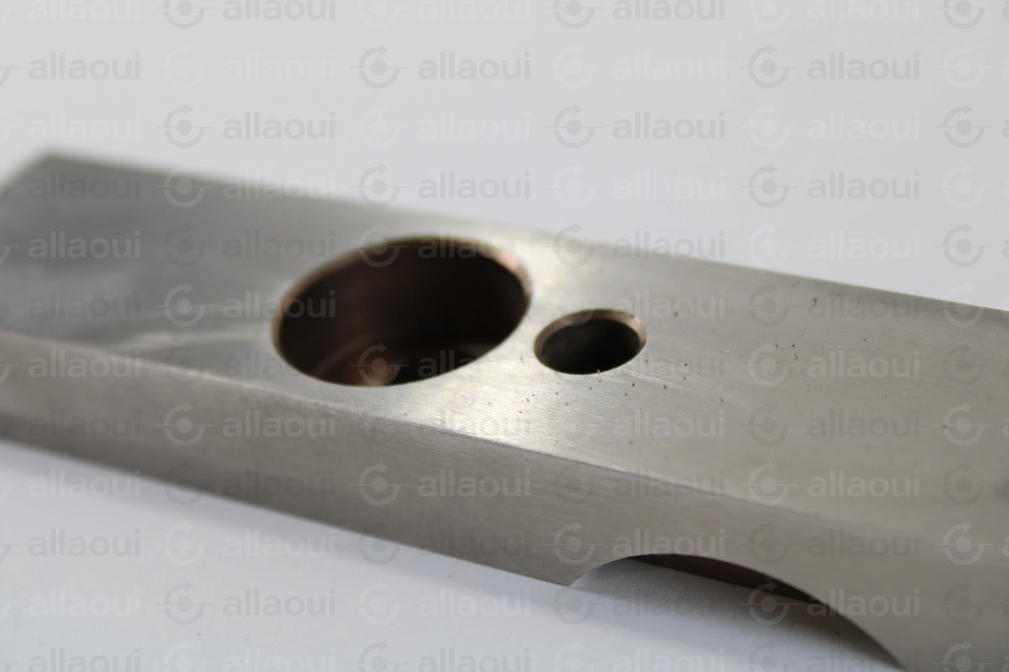 Müller Martini 9mm Center Cut Blade 0360.4408.2 Müller Martini 9mm Center Cut Blade 0360.4408.2