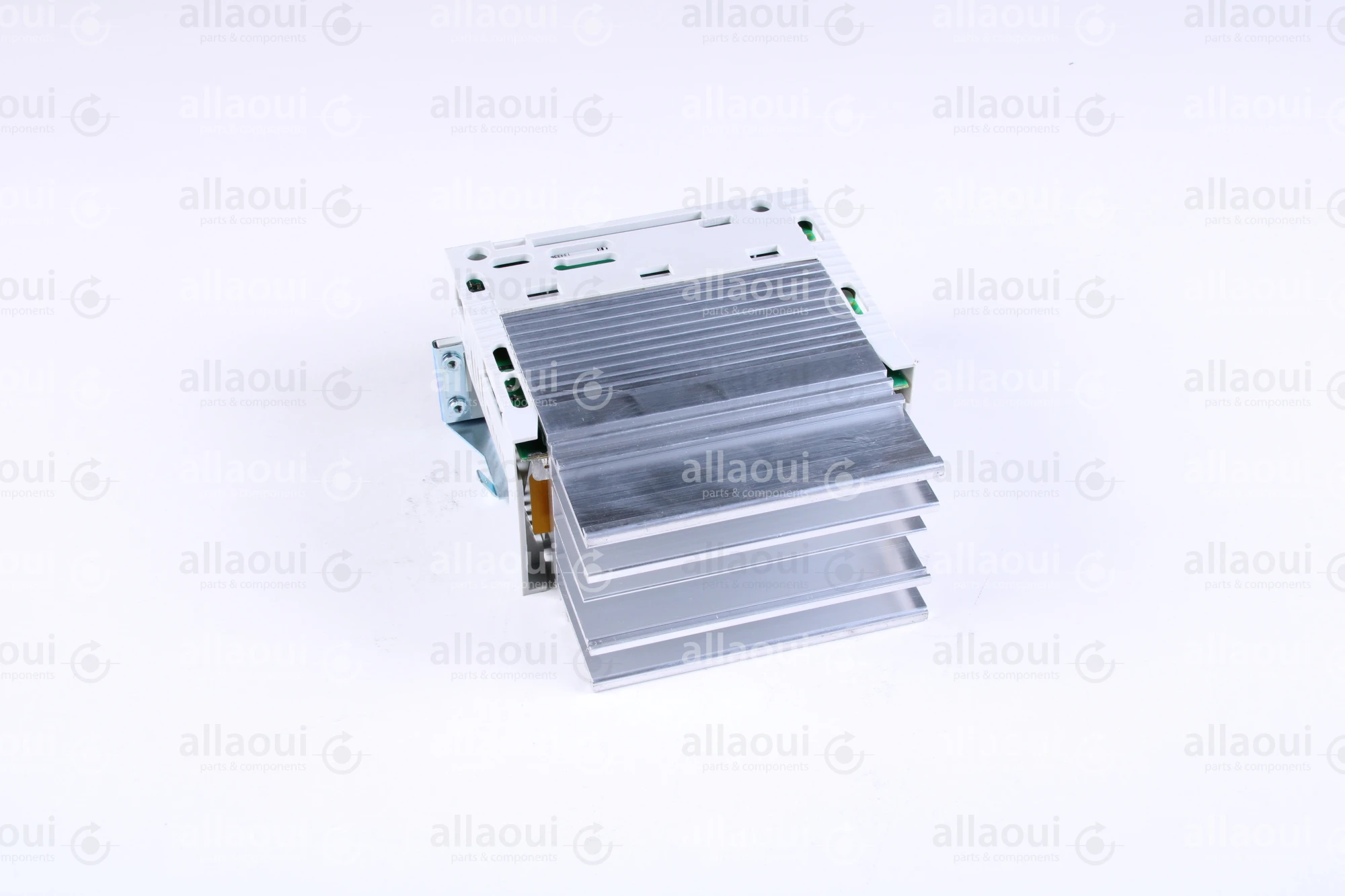 Lenze Frequency Converter 8200 Vector EDK82EV222 Lenze Frequency Converter 8200 Vector EDK82EV222