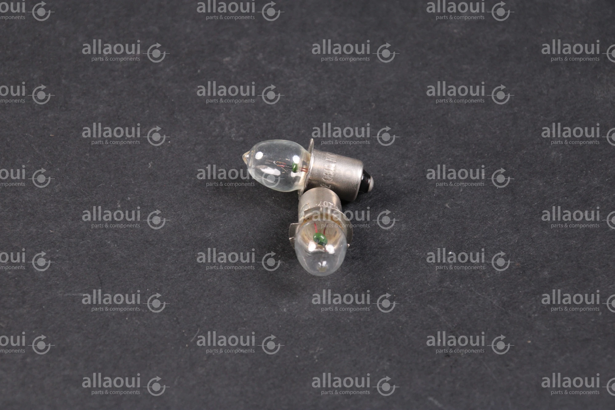 MAGLITE Cells Flashlight 038739070339 MAGLITE Cells Flashlight 038739070339