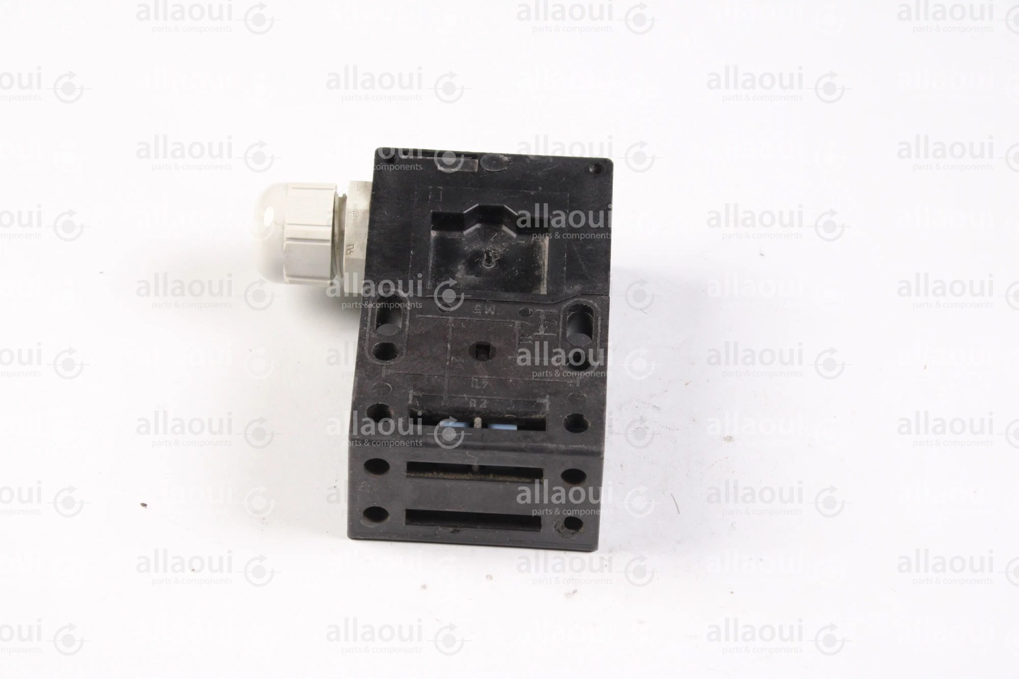 Schmersal Safety Switch AZ 16-03zvrk-1762 Schmersal Safety Switch AZ 16-03zvrk-1762
