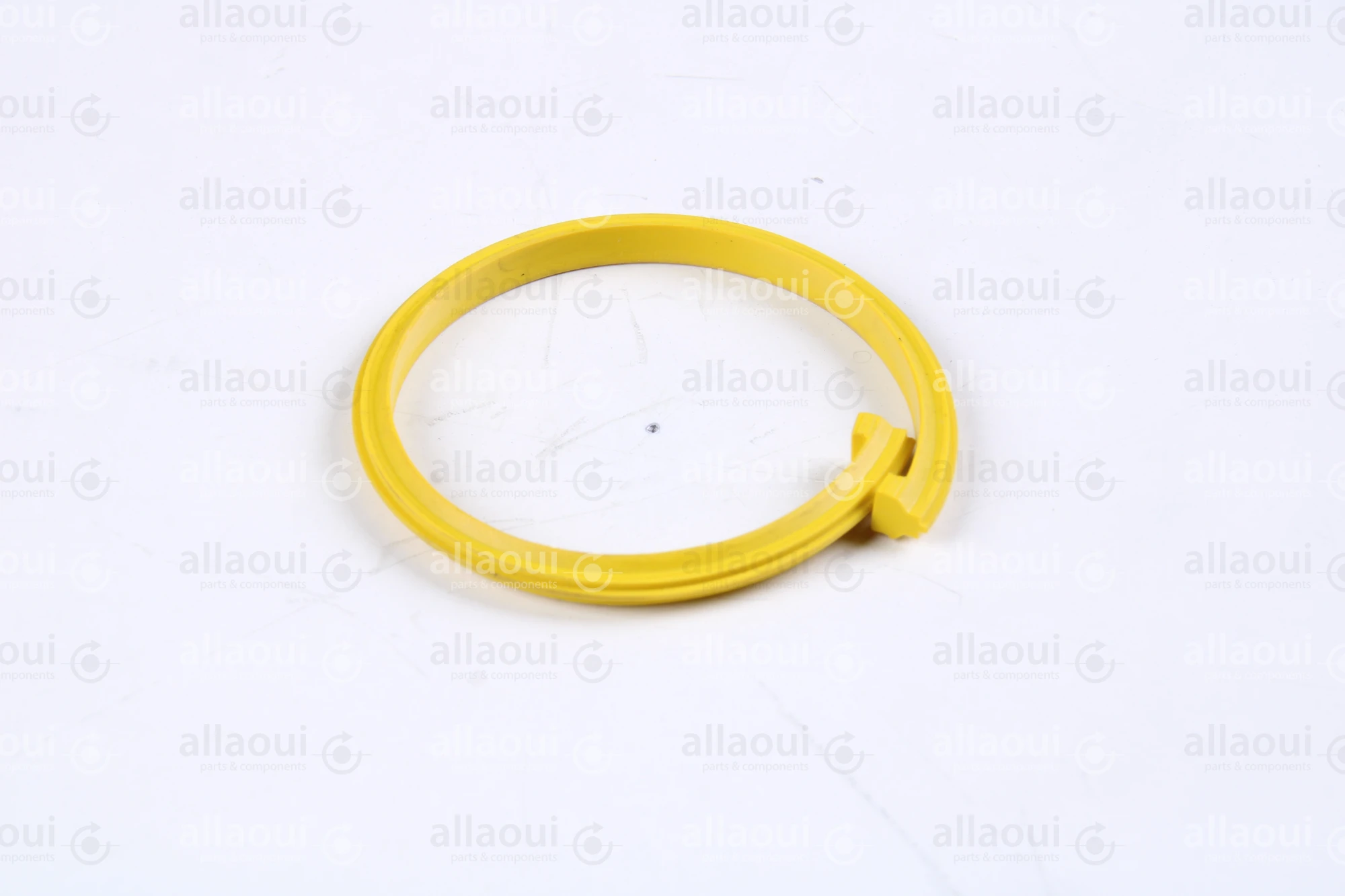 MBO Patrize yellow M64 cleaved 1594936 M64 MBO Patrize yellow M64 cleaved 1594936 M64