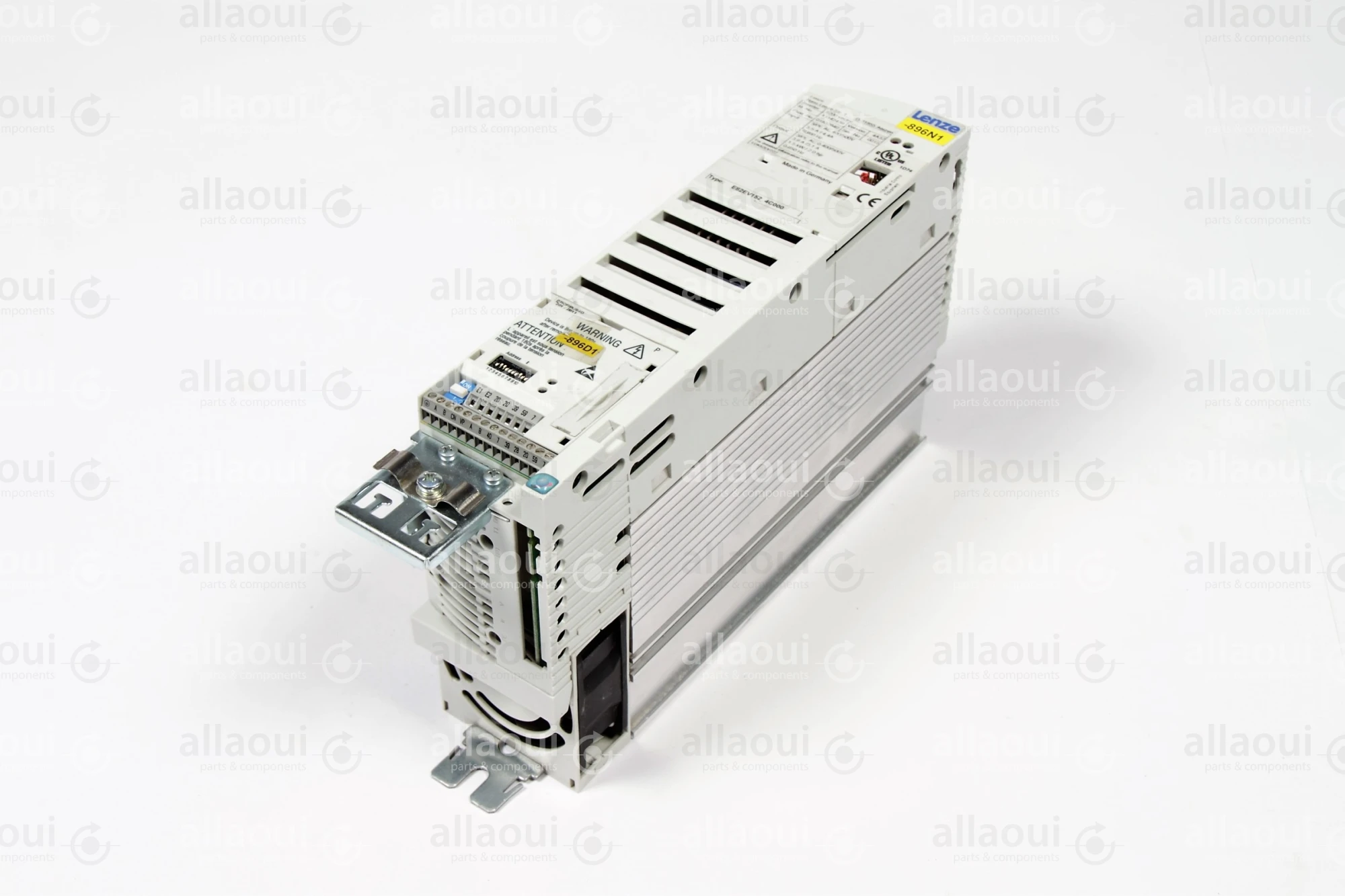 Lenze Frequency Converter E82EV152_4C000