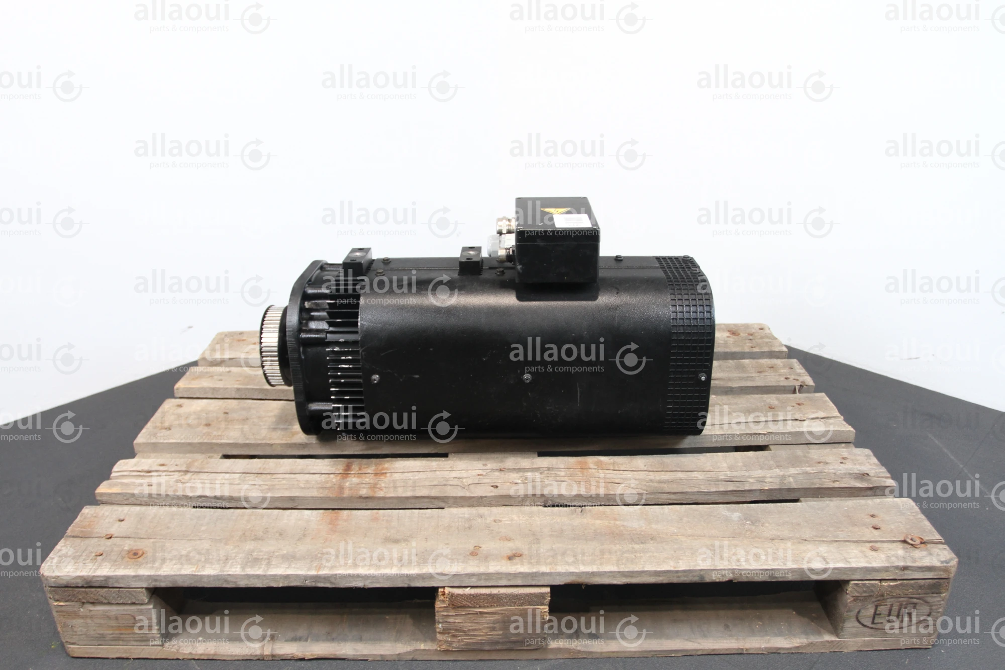 AMK Motor DH13-100-4-IOF AMK Motor DH13-100-4-IOF