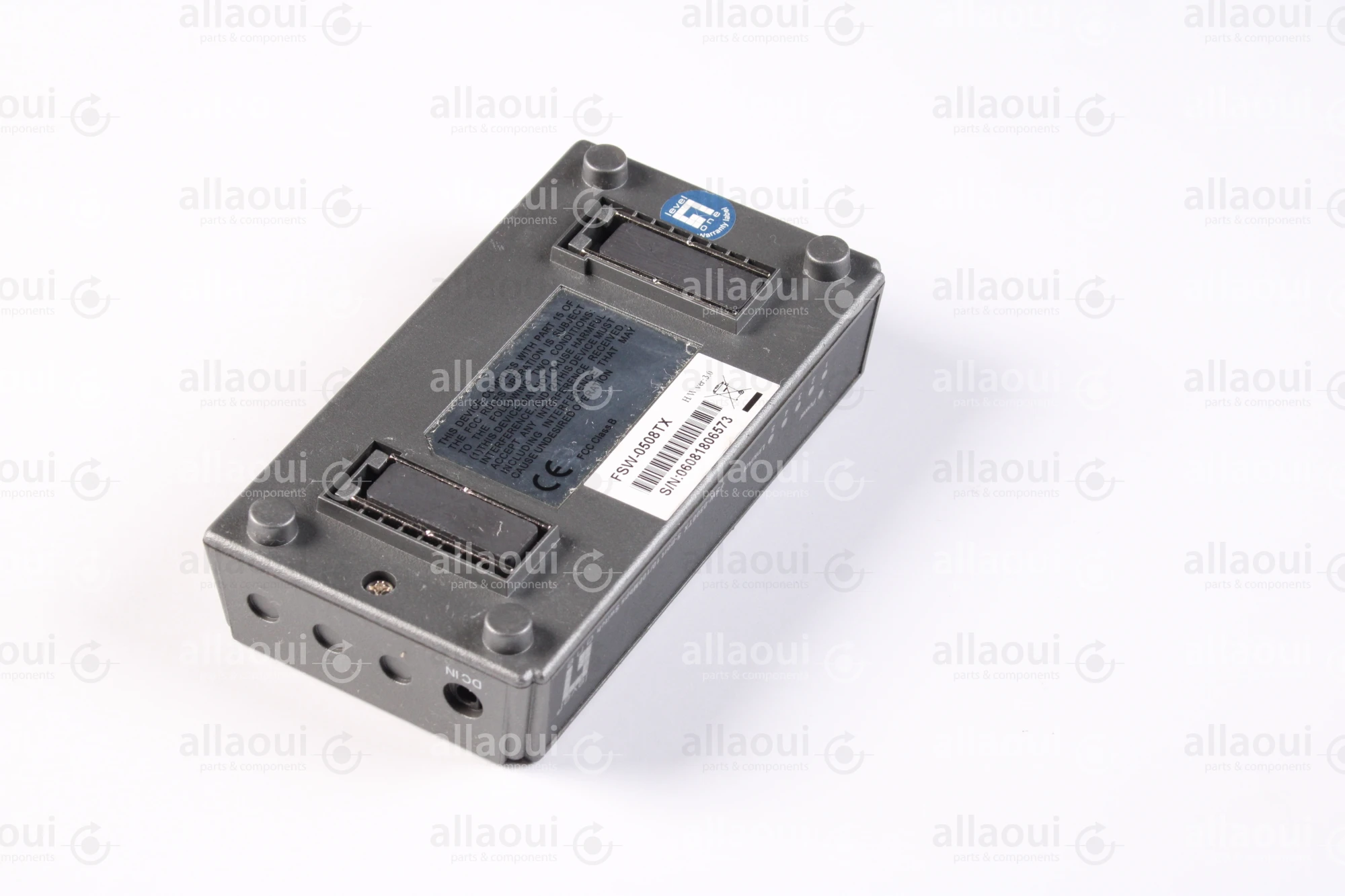 LevelOne 5-Port Fast Ethernet Switch FSW-0508TX LevelOne 5-Port Fast Ethernet Switch FSW-0508TX