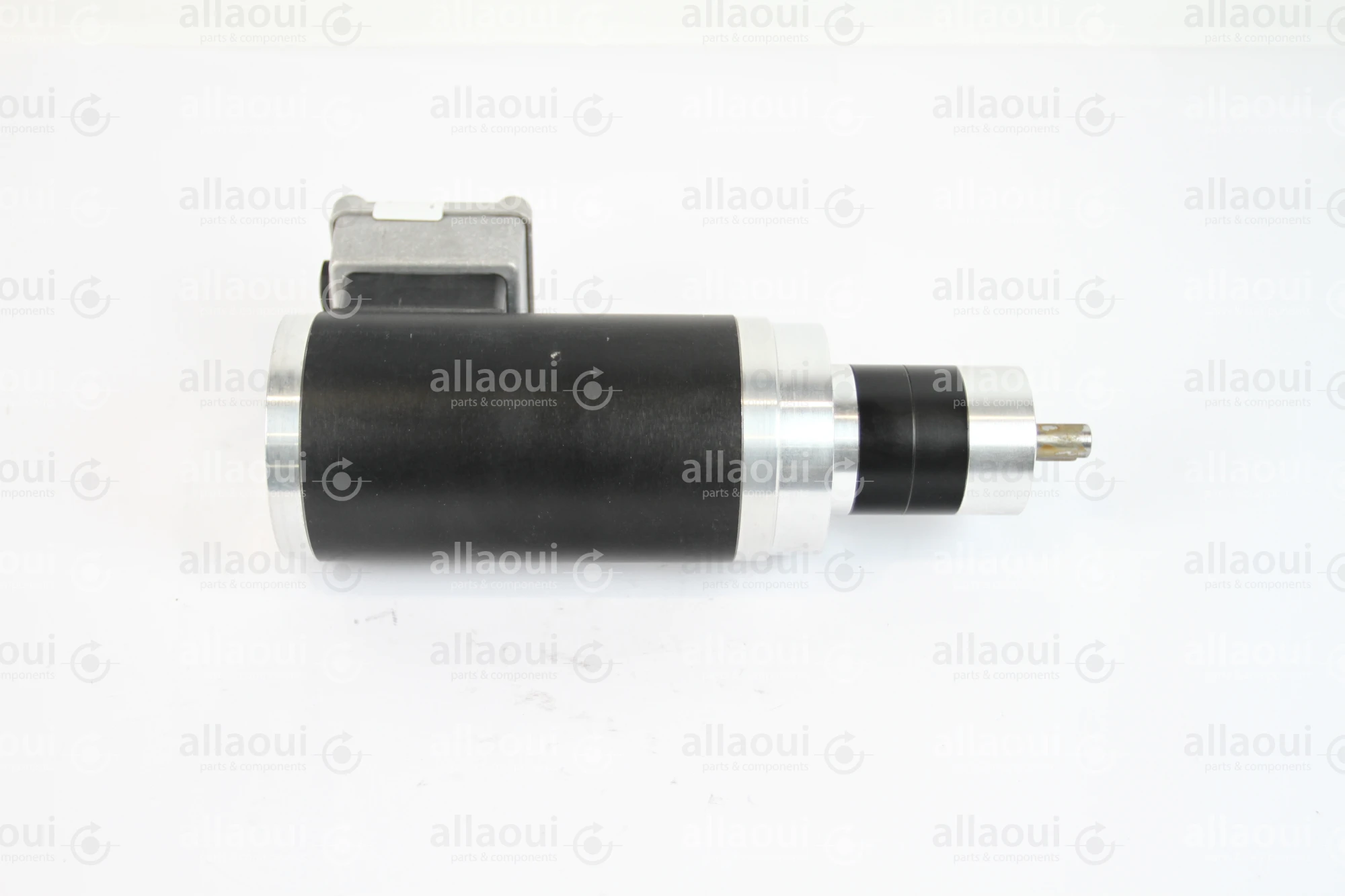 Lenze Gear motor 13.710.55.1.2.0/SPL52 SPL52-2UVCR-056N21 Lenze Gear motor 13.710.55.1.2.0/SPL52 SPL52-2UVCR-056N21