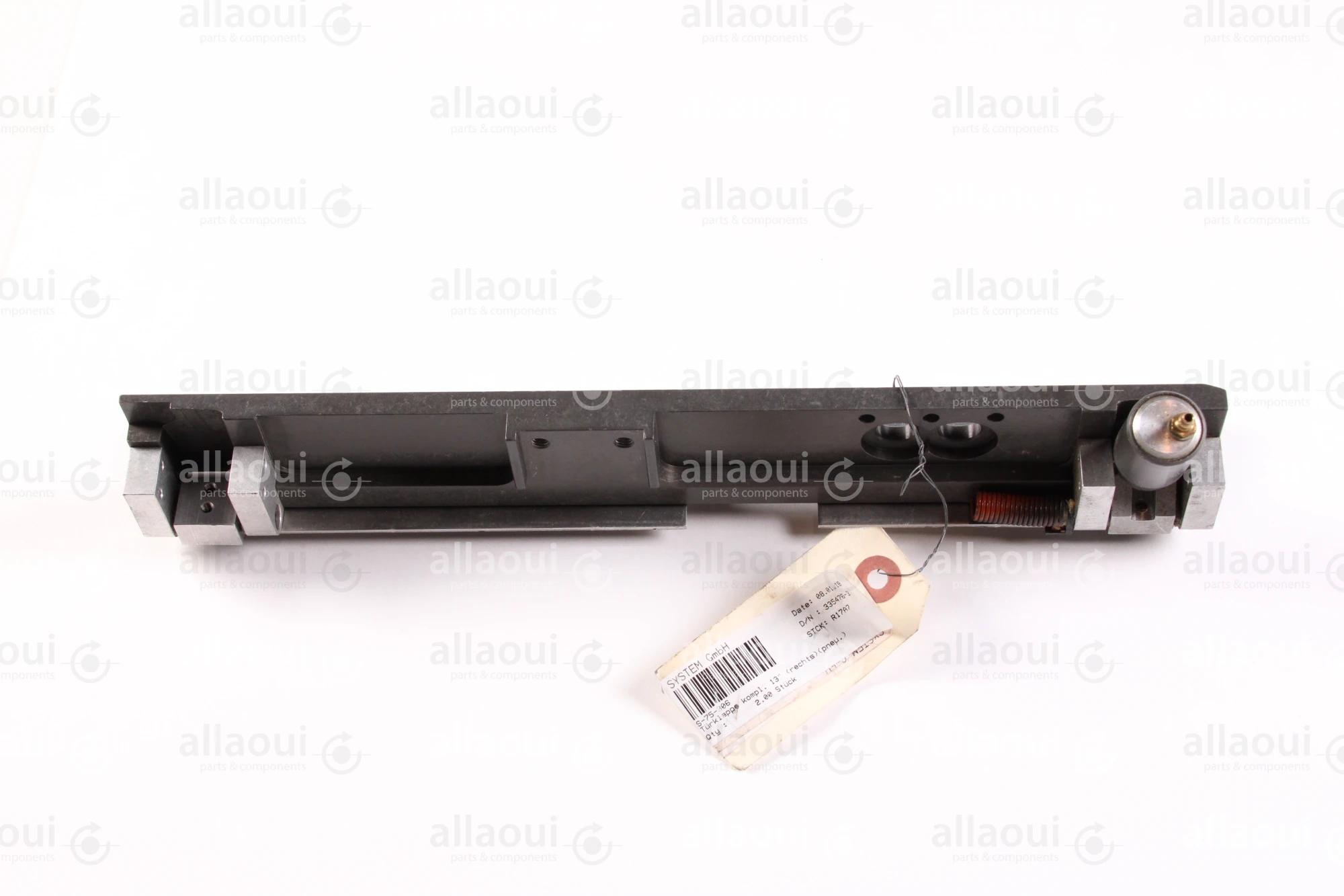 System GmbH Door Flap 13" (Right) (Pneu.) S-75-306 System GmbH Door Flap 13" (Right) (Pneu.) S-75-306