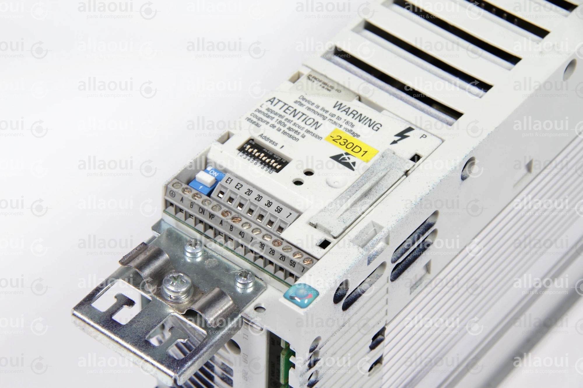 Lenze Frequency Converter E82EV222_4C000 Lenze Frequency Converter E82EV222_4C000