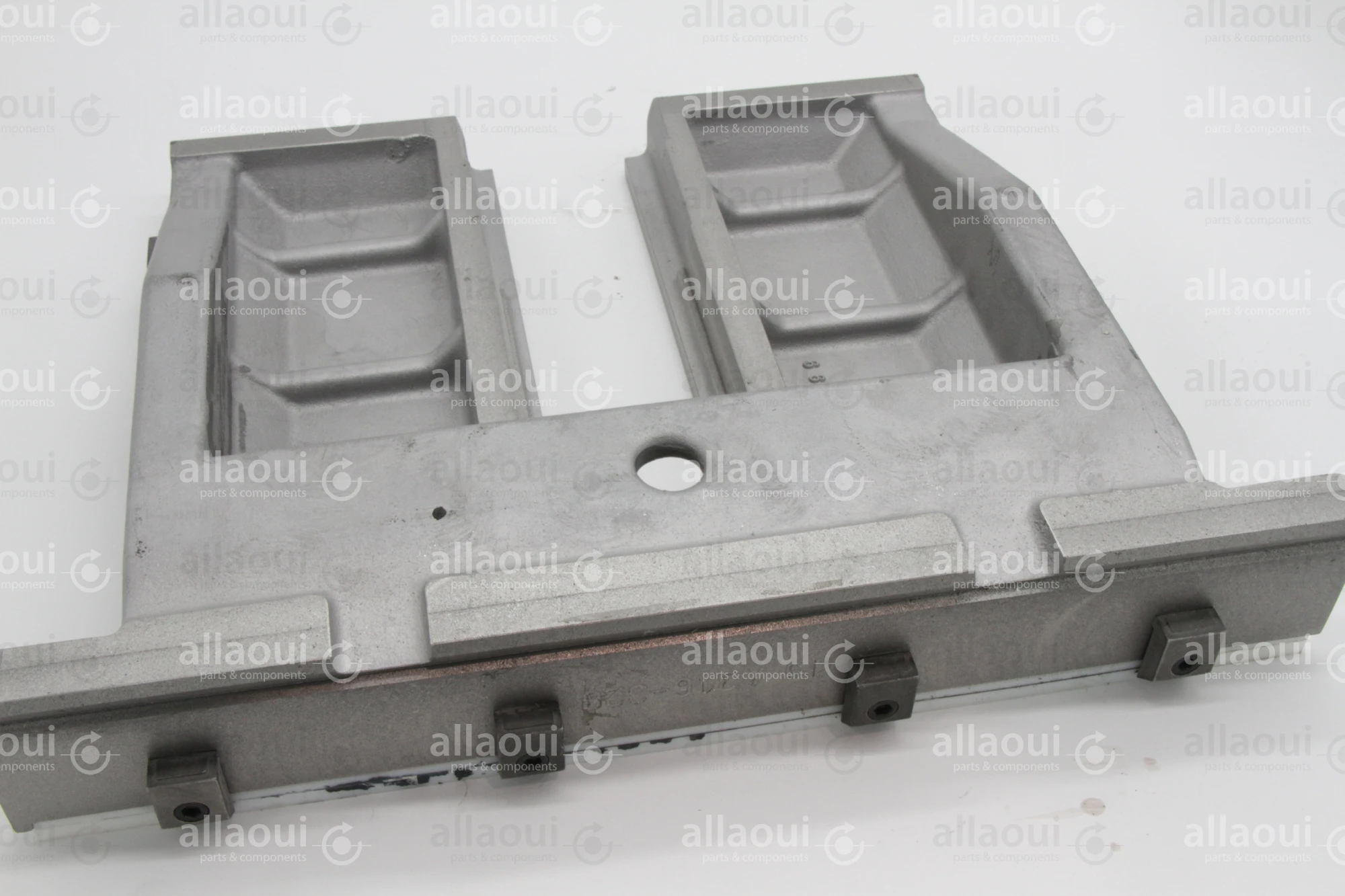 Müller Martini Cutting Table No 19 / 316-328 3672.1239.9 Müller Martini Cutting Table No 19 / 316-328 3672.1239.9