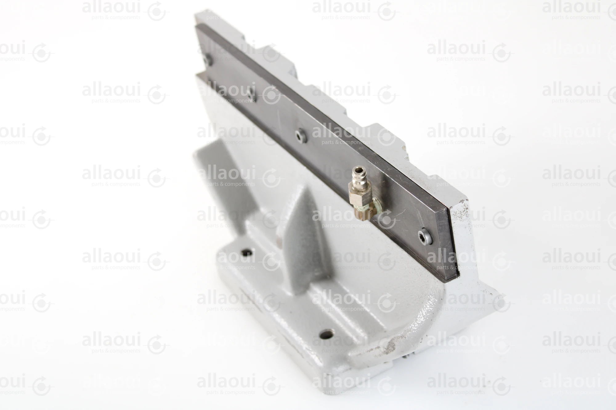 Müller Martini Blade holder center cut with air 0360.4202.1 Müller Martini Blade holder center cut with air 0360.4202.1