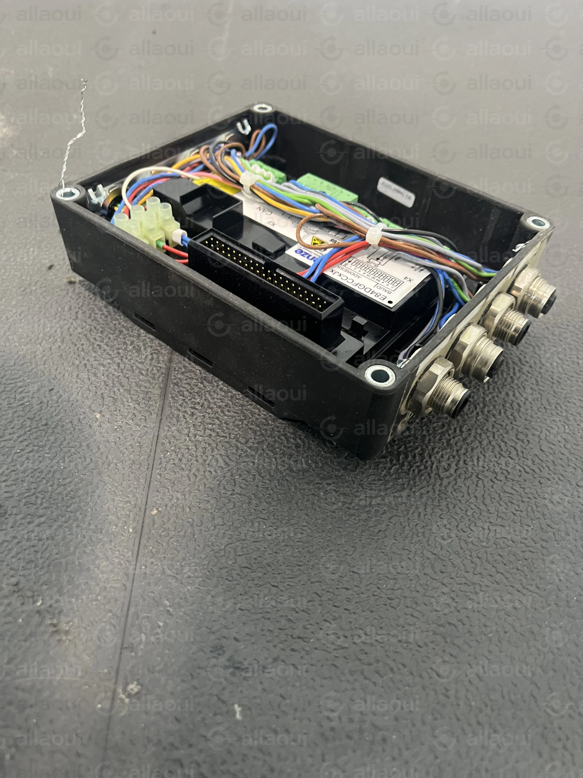 Lenze Inverter Drives 8400 Motec E84DGFCC9JX003 Lenze Inverter Drives 8400 Motec E84DGFCC9JX003