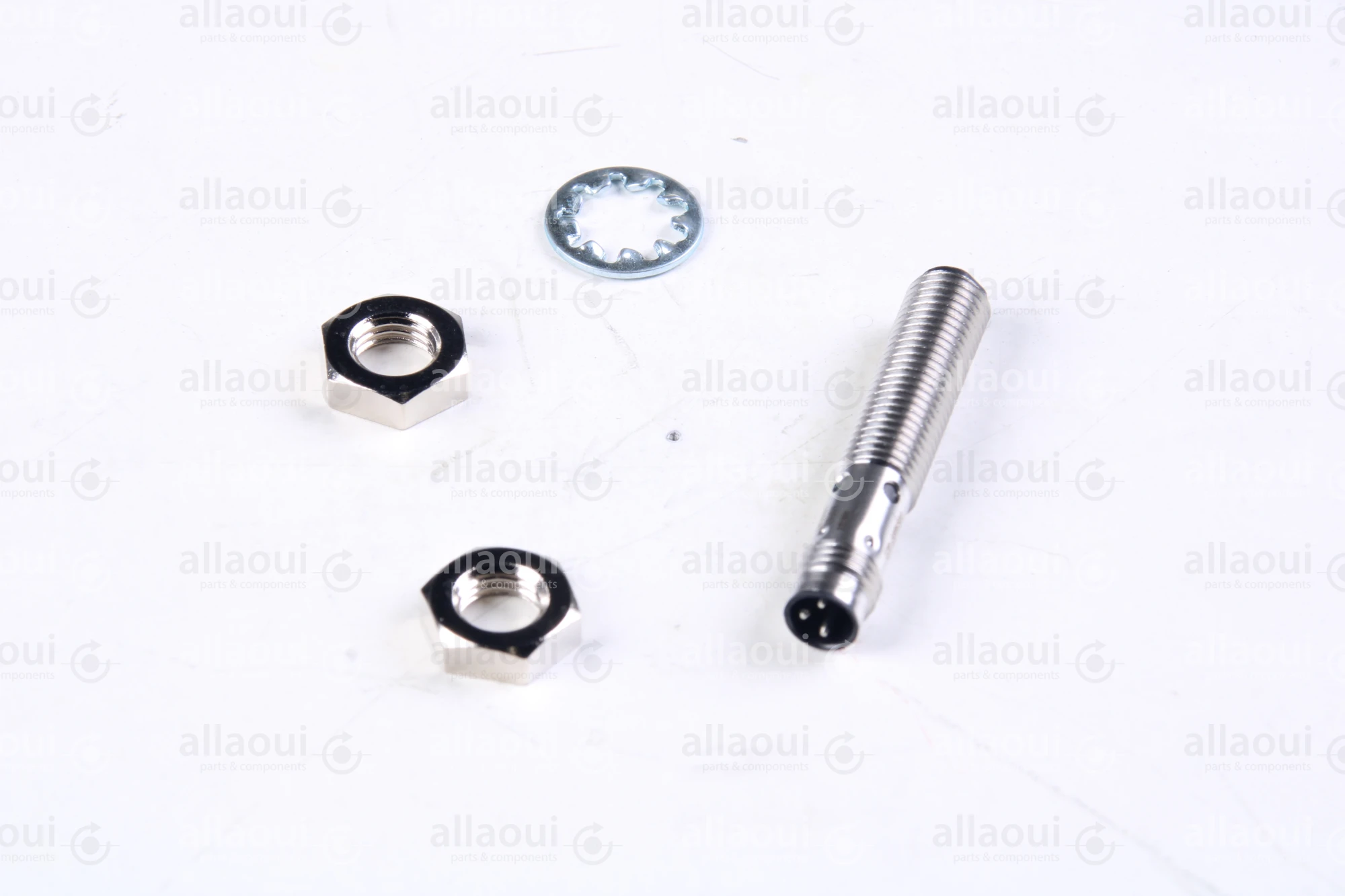 Omron Proximity Sensor E2B-S08KS-MC-B2 Omron Proximity Sensor E2B-S08KS-MC-B2