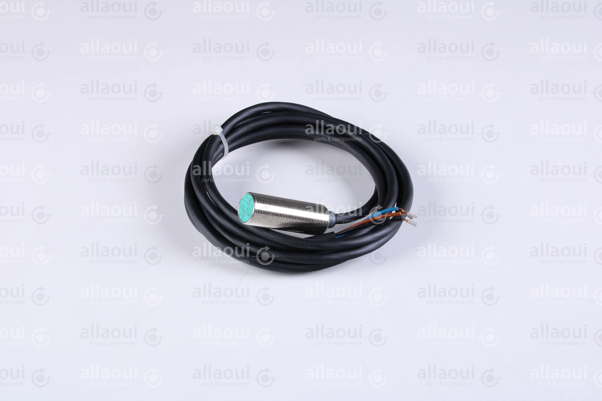 PEPPERL+FUCHS Sensor NBB8-18GM50-E2-M