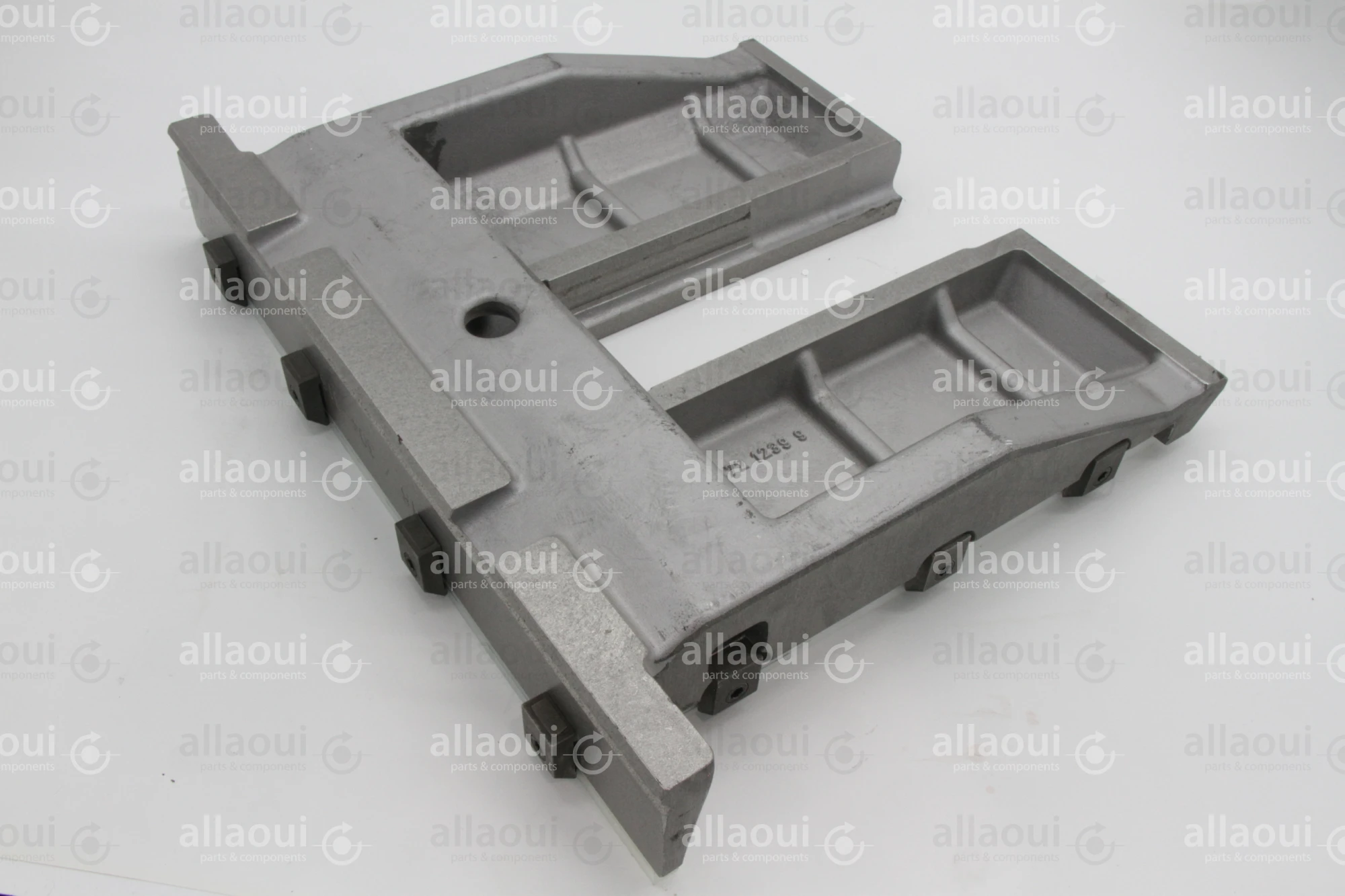 Müller Martini Cutting Table No 18 / 304-316 3672.1239.9 Müller Martini Cutting Table No 18 / 304-316 3672.1239.9