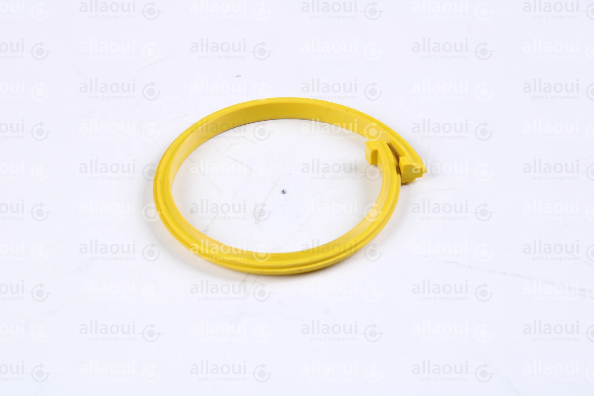 MBO Patrize yellow M64 cleaved 1594936 M64 MBO Patrize yellow M64 cleaved 1594936 M64