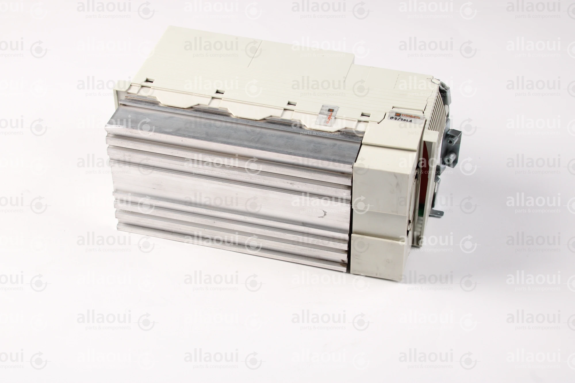 Lenze Frequency Inverter E82EV552K4C Lenze Frequency Inverter E82EV552K4C