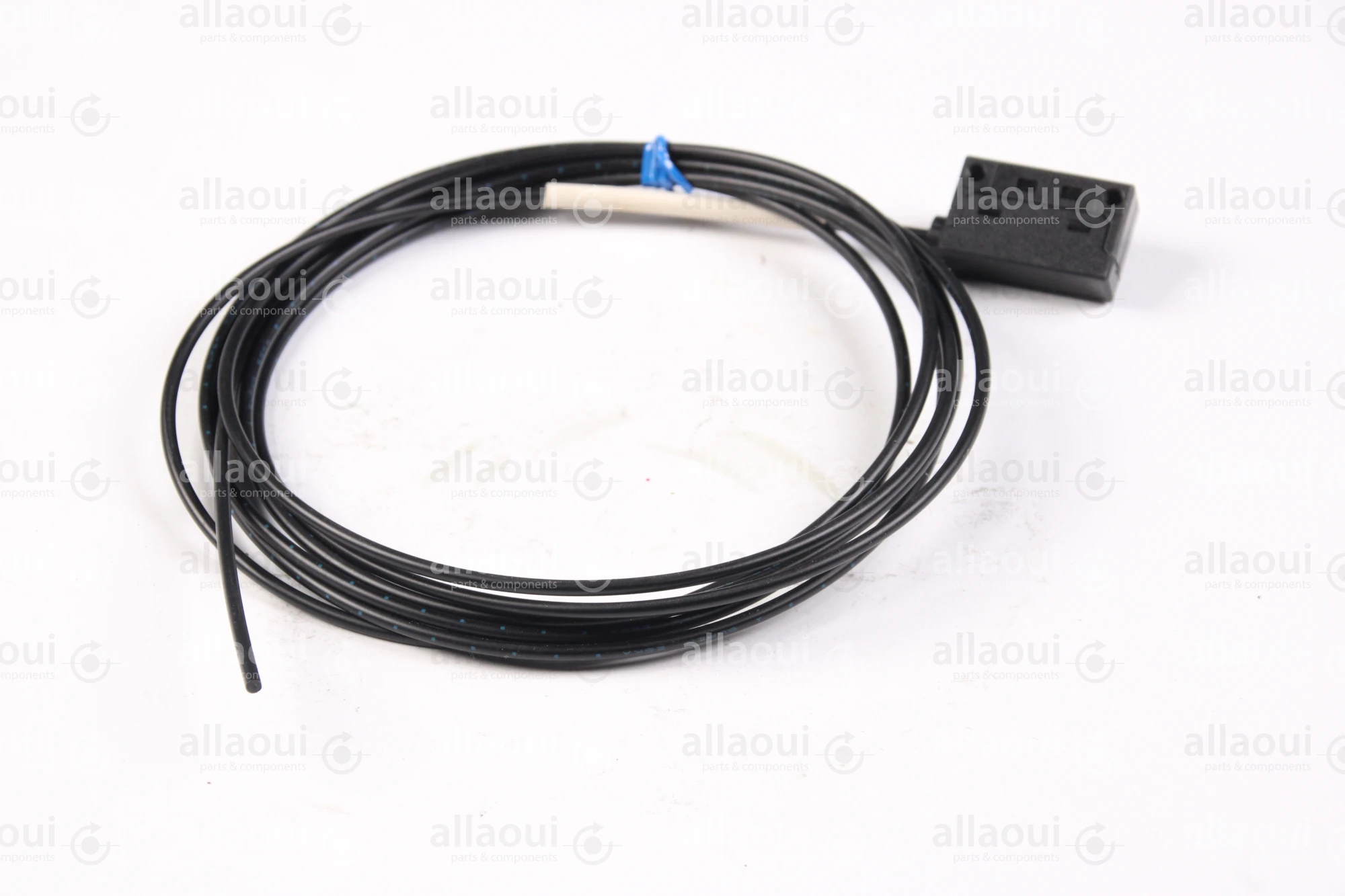 Omron Light Sensor E32-T16-2M Omron Light Sensor E32-T16-2M