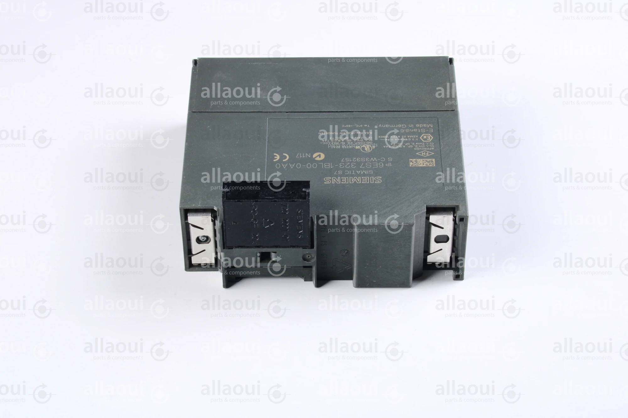 Siemens Digital Module + Bus Connector 6ES7323-1BL00-0AA0 + Busverbinder Siemens Digital Module + Bus Connector 6ES7323-1BL00-0AA0 + Busverbinder