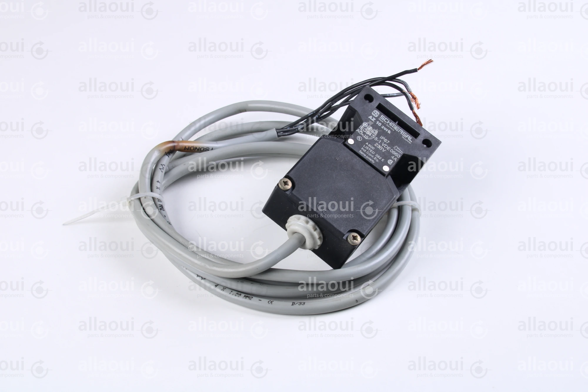 Schmersal Safety Switch + Control Cable AZ16ZVRK Schmersal Safety Switch + Control Cable AZ16ZVRK