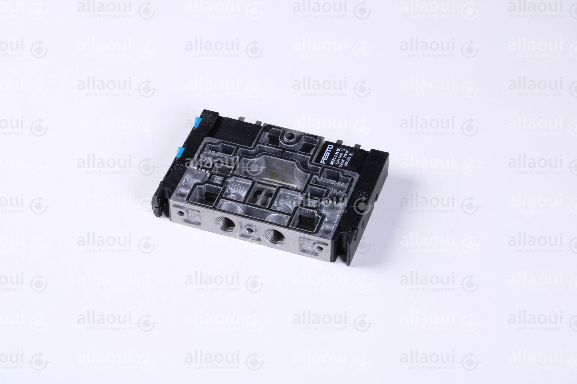 Festo Solenoid Valve CPV14-M1H-2X3-OLS-1/8 Festo Solenoid Valve CPV14-M1H-2X3-OLS-1/8