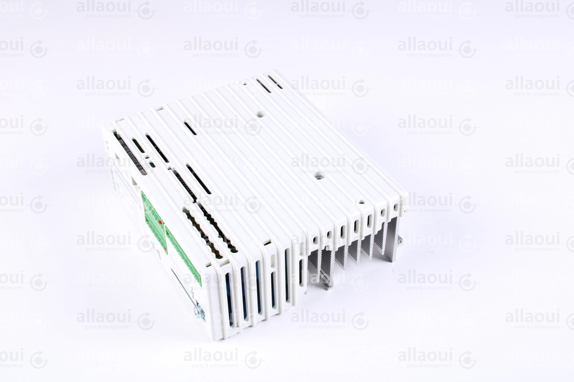 Lenze Frequency Converter 33.8201_E 33.8201_E Lenze Frequency Converter 33.8201_E 33.8201_E