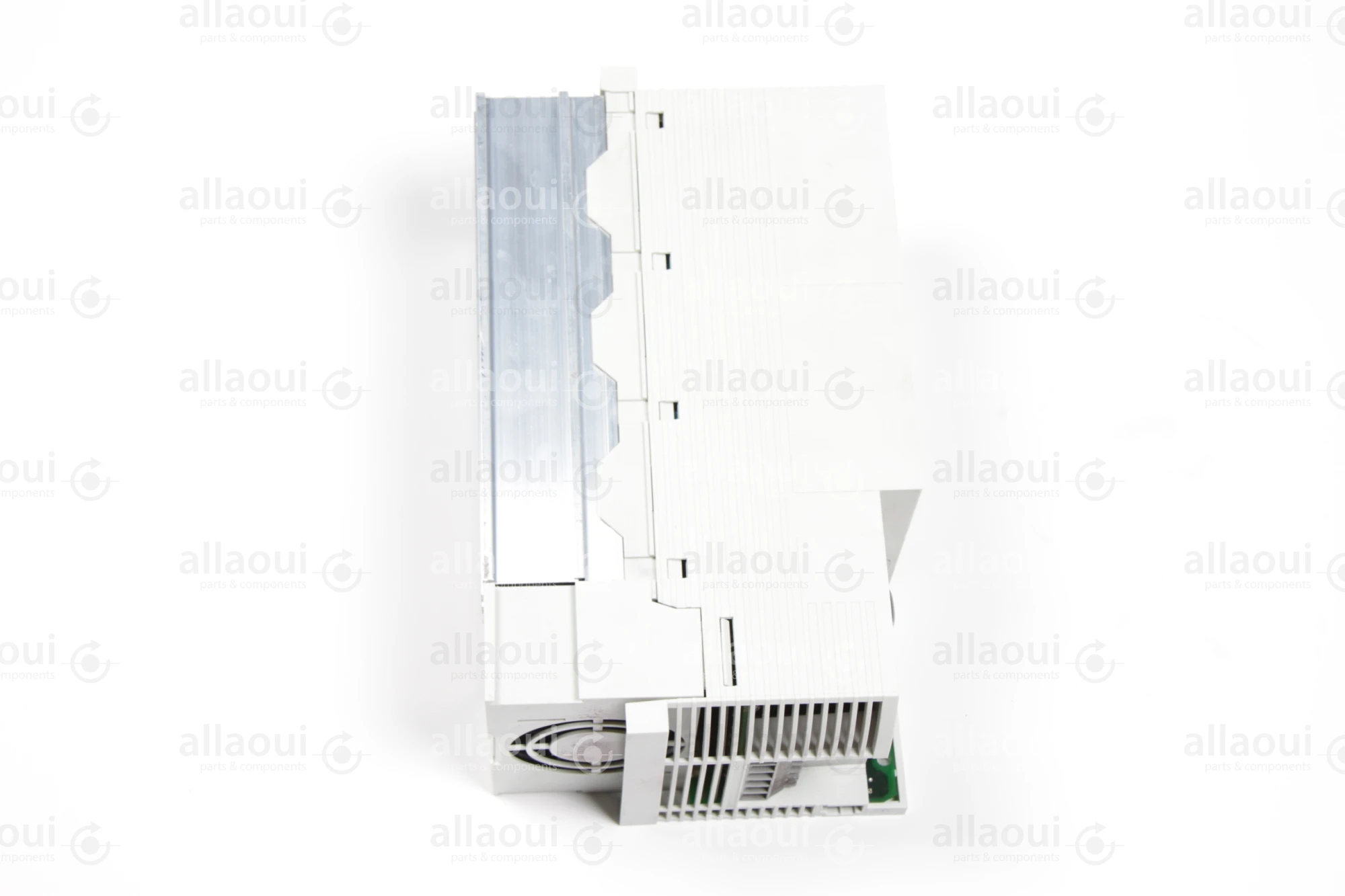 Lenze Frequency Converter E82EV402_4B E82EV402_4B Lenze Frequency Converter E82EV402_4B E82EV402_4B
