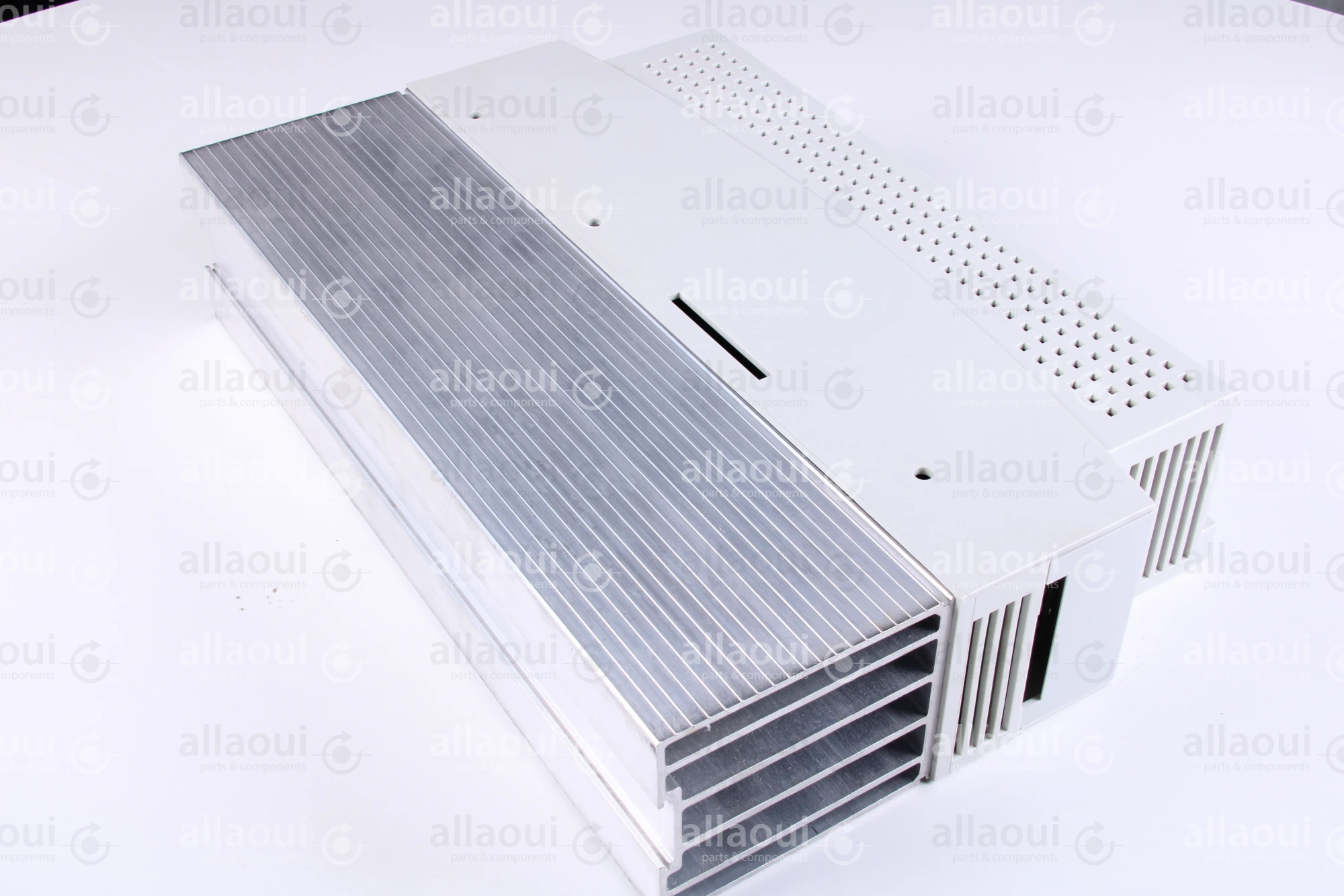 Lenze Frequency Converter EVS9322-ES EVS9322-ES Lenze Frequency Converter EVS9322-ES EVS9322-ES