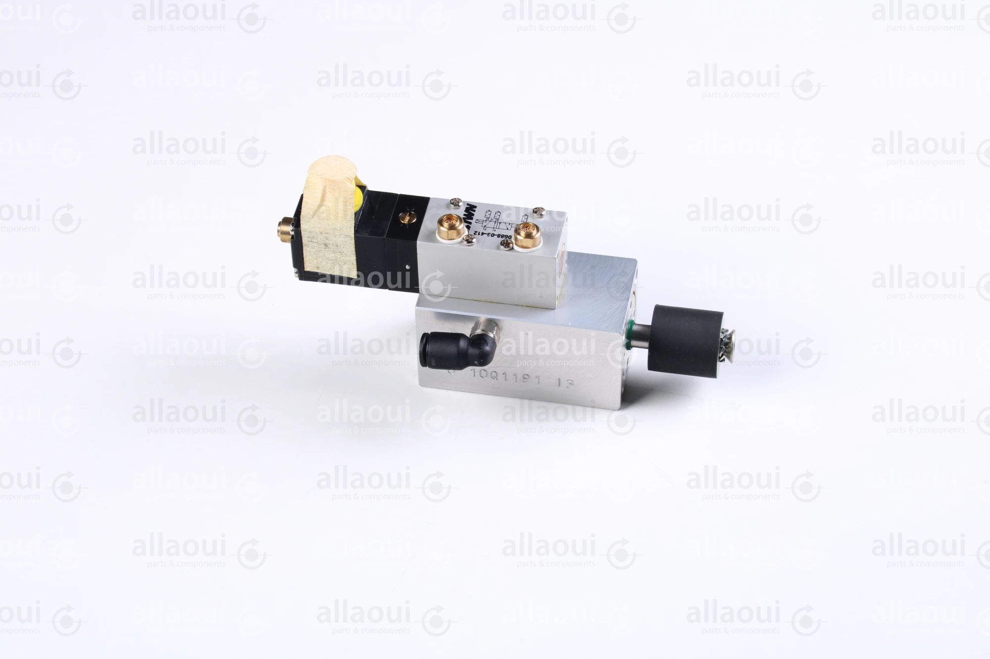 IWN GmbH & Co. Valve and Compressed Air Cylinder 80.10Q13-1191 IWN GmbH & Co. Valve and Compressed Air Cylinder 80.10Q13-1191