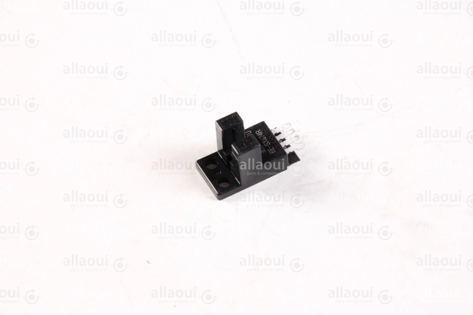 Omron Optical Sensor EE-SX674R Omron Optical Sensor EE-SX674R