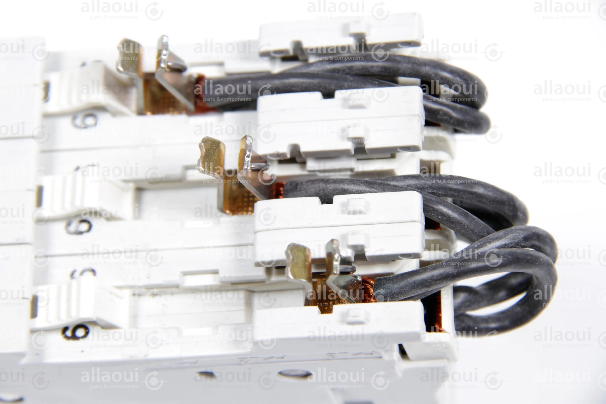 ABB LP3 C40 LP3 C40 ABB LP3 C40 LP3 C40