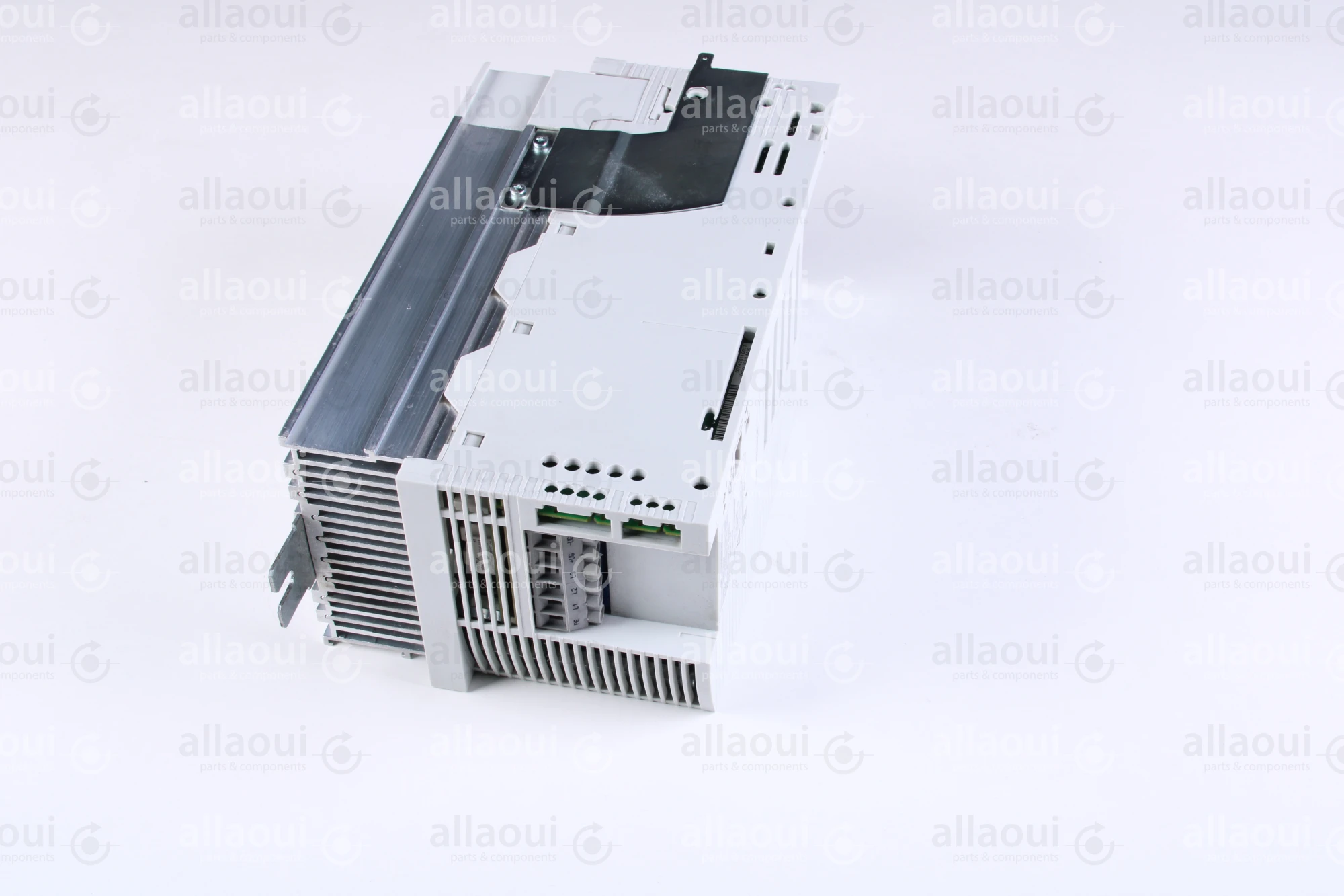 Lenze Frequency Converter E82EV302_4C