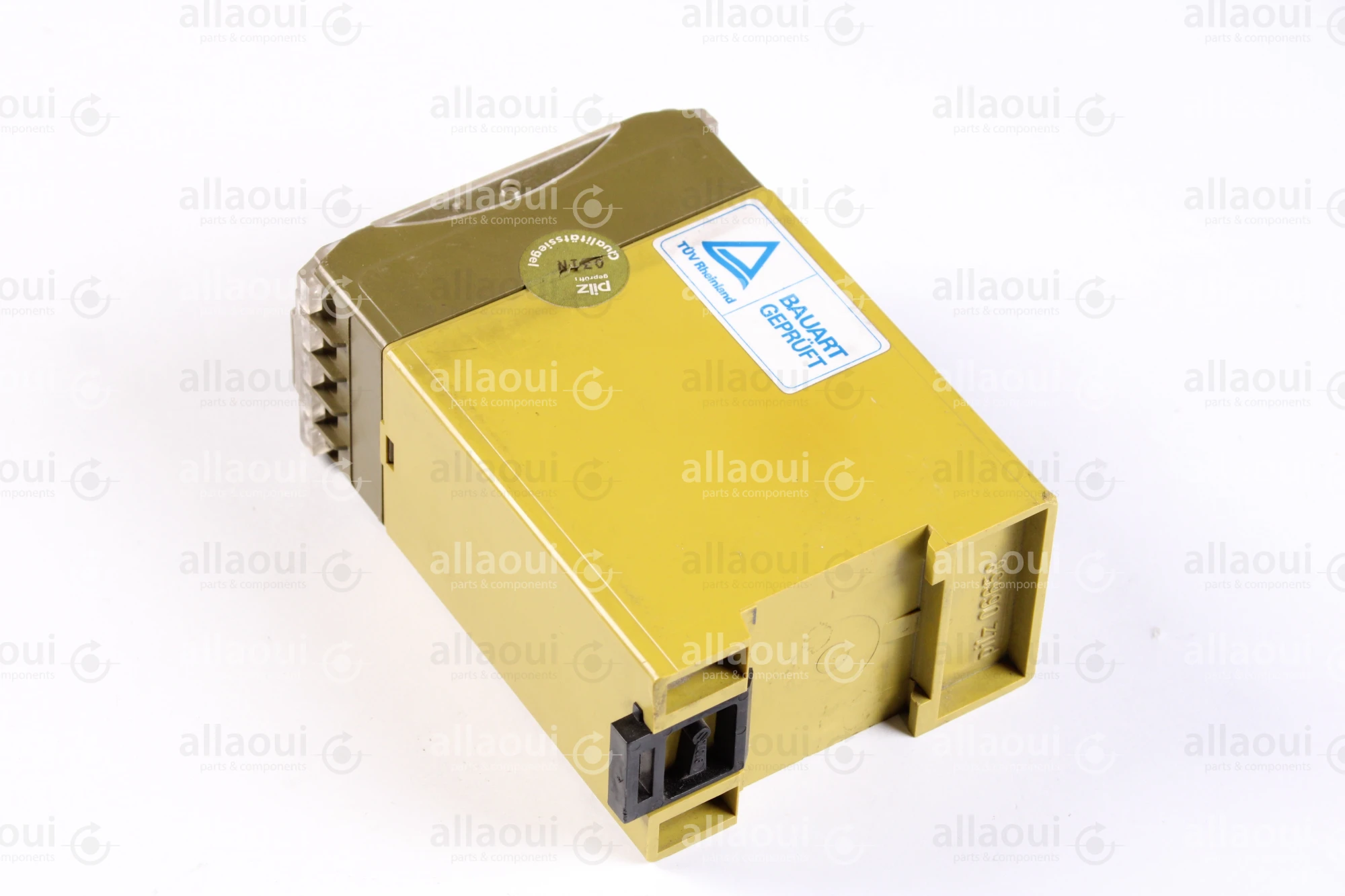 Pilz Safety Relay PNOZ 5 474590 Pilz Safety Relay PNOZ 5 474590