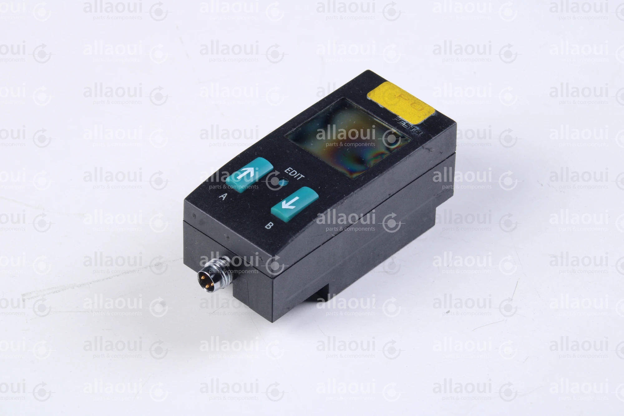 Festo Pressure Sensor SDE1-D10-G2-R18-C-P1-M8 Festo Pressure Sensor SDE1-D10-G2-R18-C-P1-M8