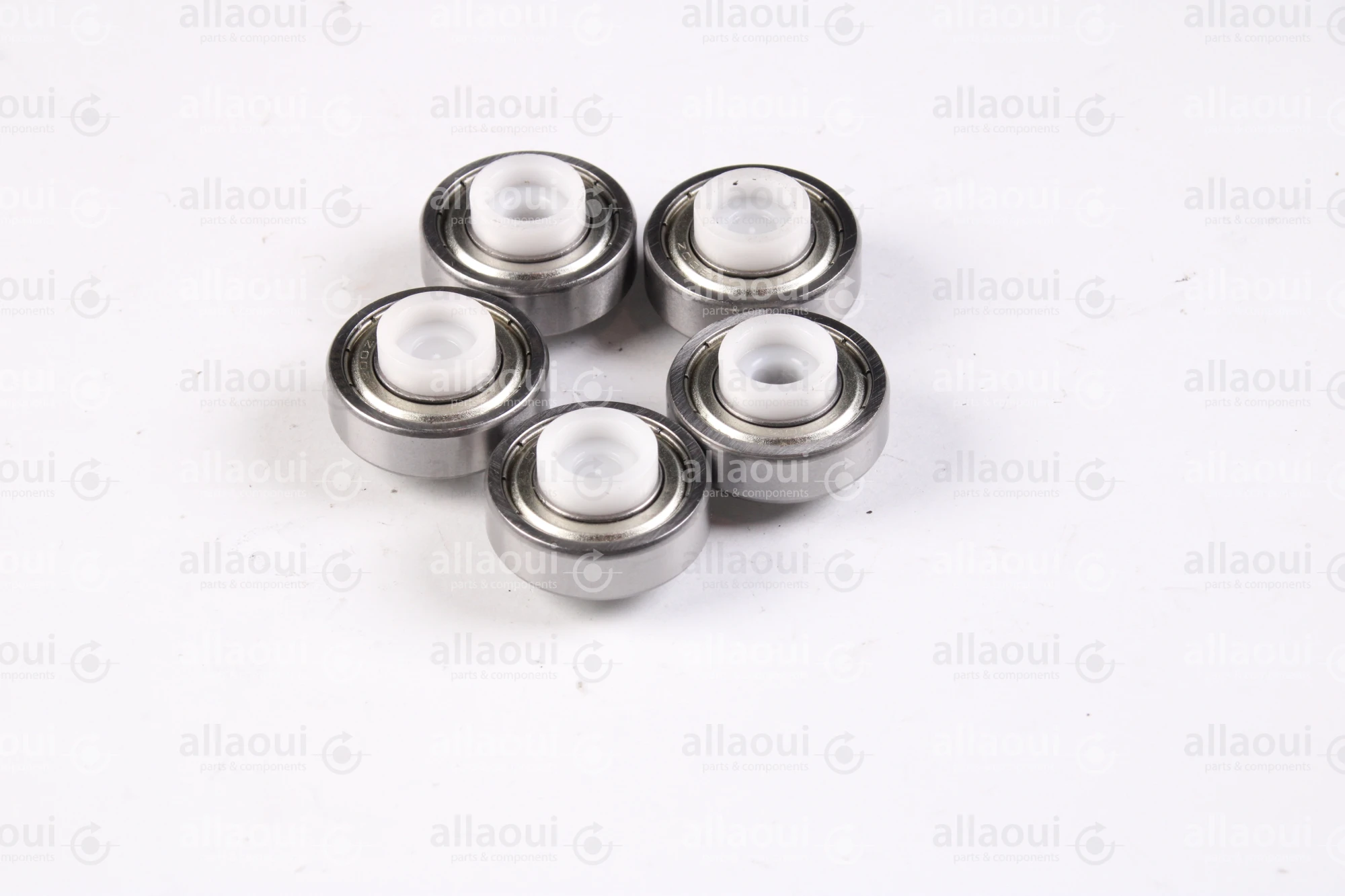 SKF Radial Ball Bearing (5 Pieces) 6200-W-300 SKF Radial Ball Bearing (5 Pieces) 6200-W-300