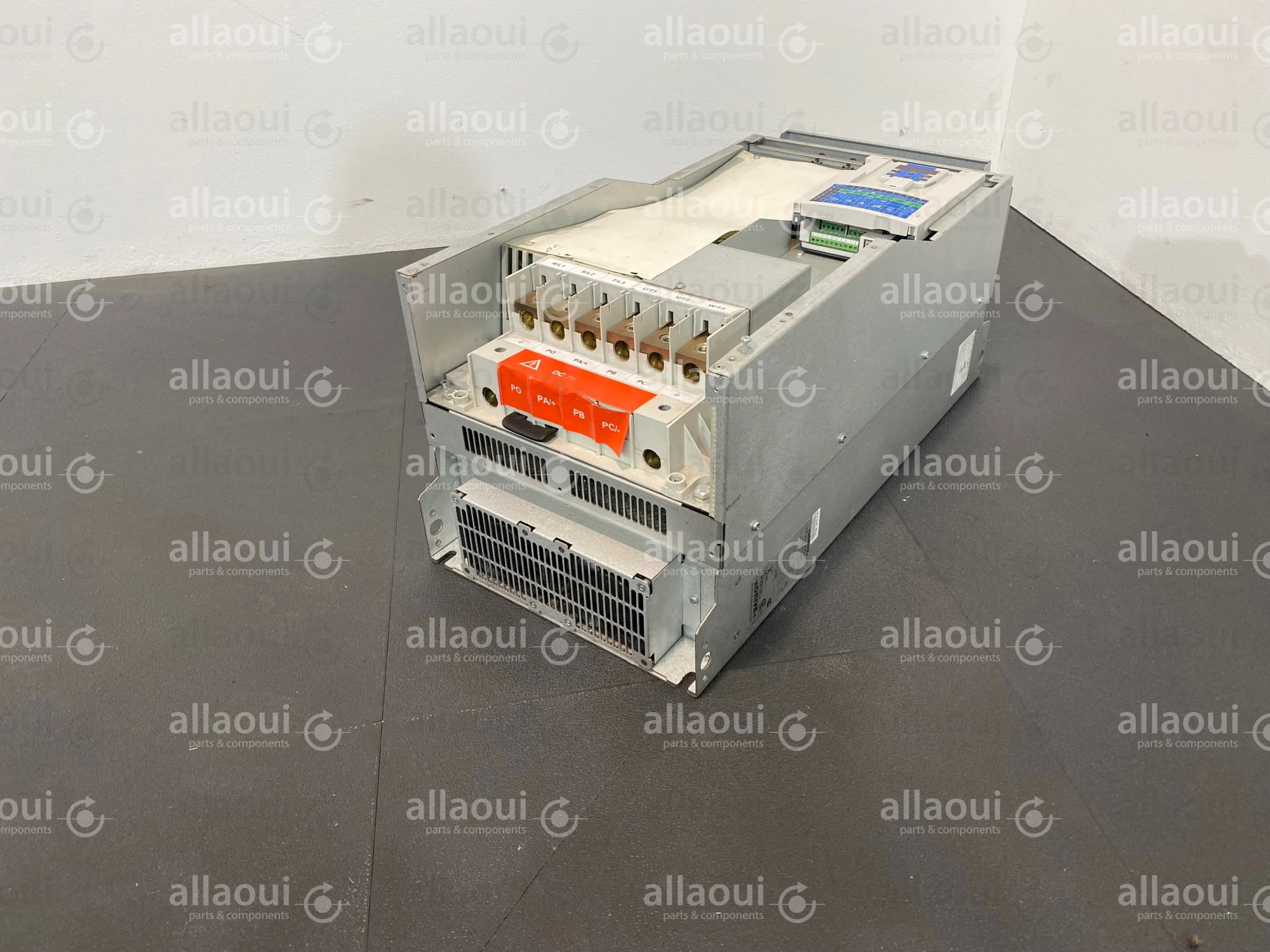 Schneider Electric Frequency Converter (Without Cover) ME4D75AAA Schneider Electric Frequency Converter (Without Cover) ME4D75AAA